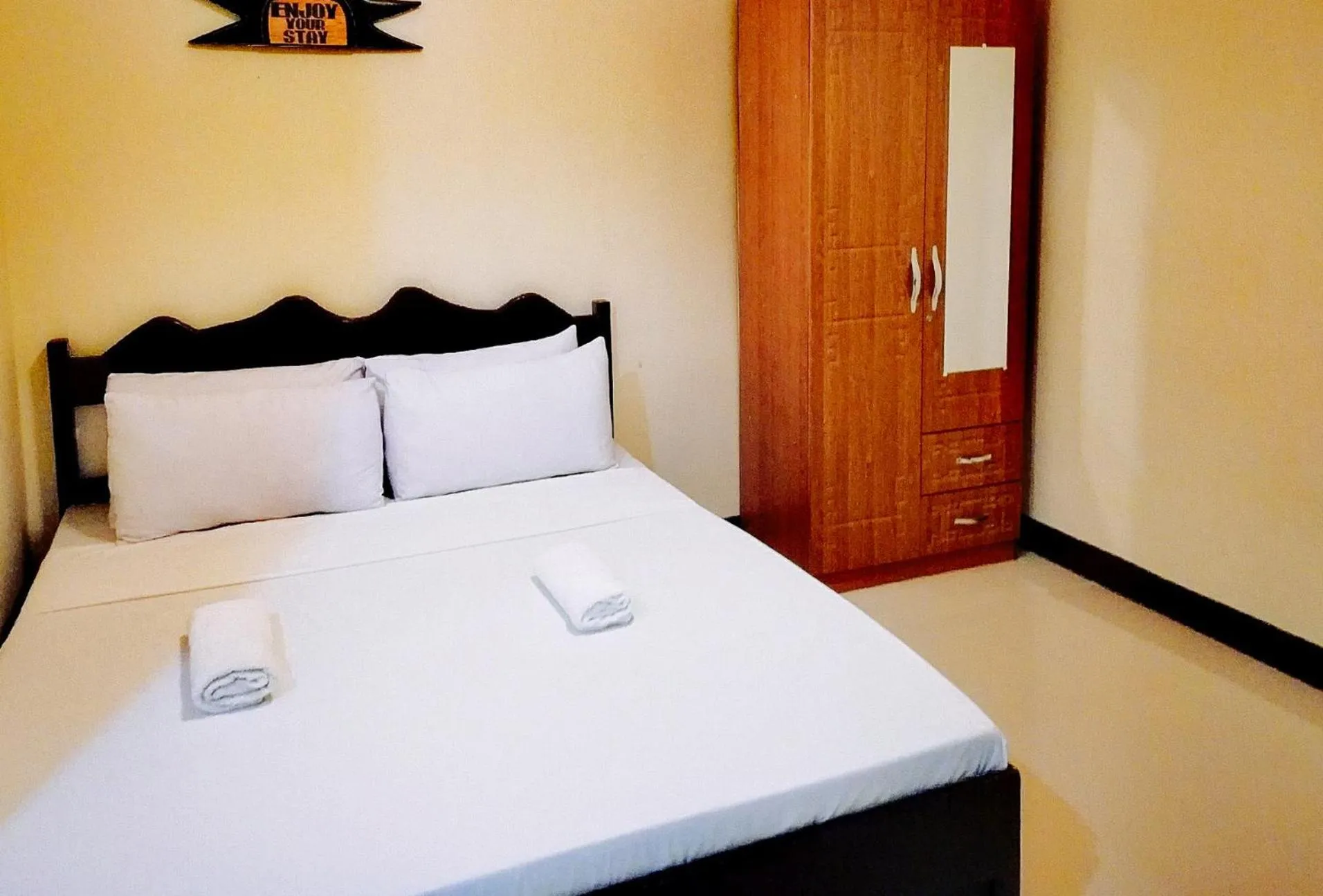 Standard Double Room in Sunrise Garden Lake Resort