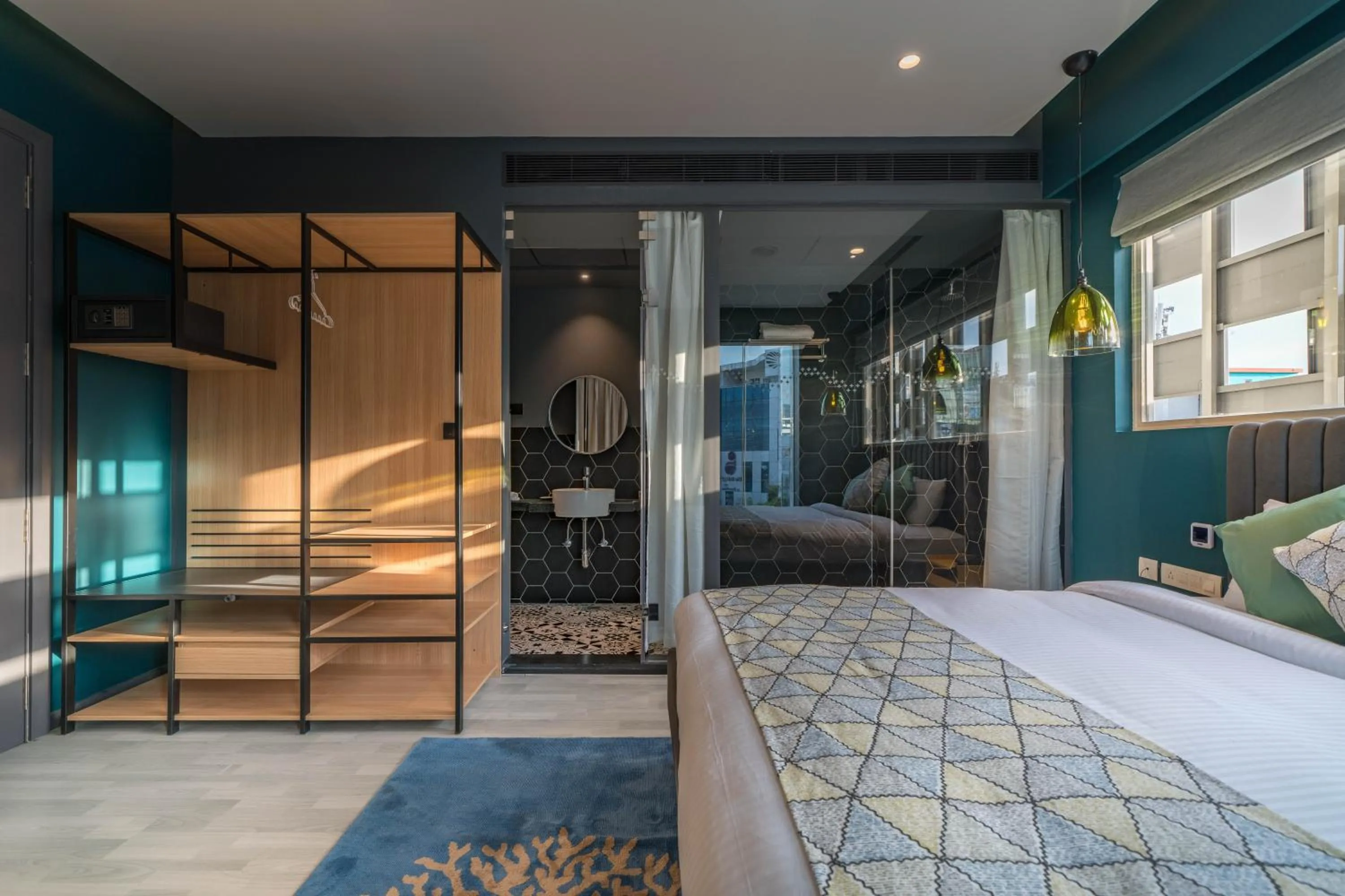 Suite with Garden View - single occupancy in Hotel B plus L