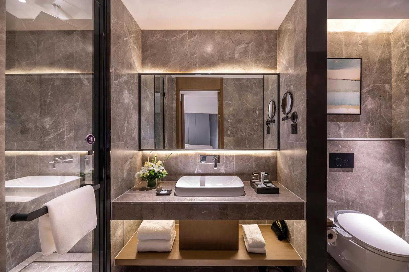 Superior King Room in Mercure Kunshan Hi Tech Zone