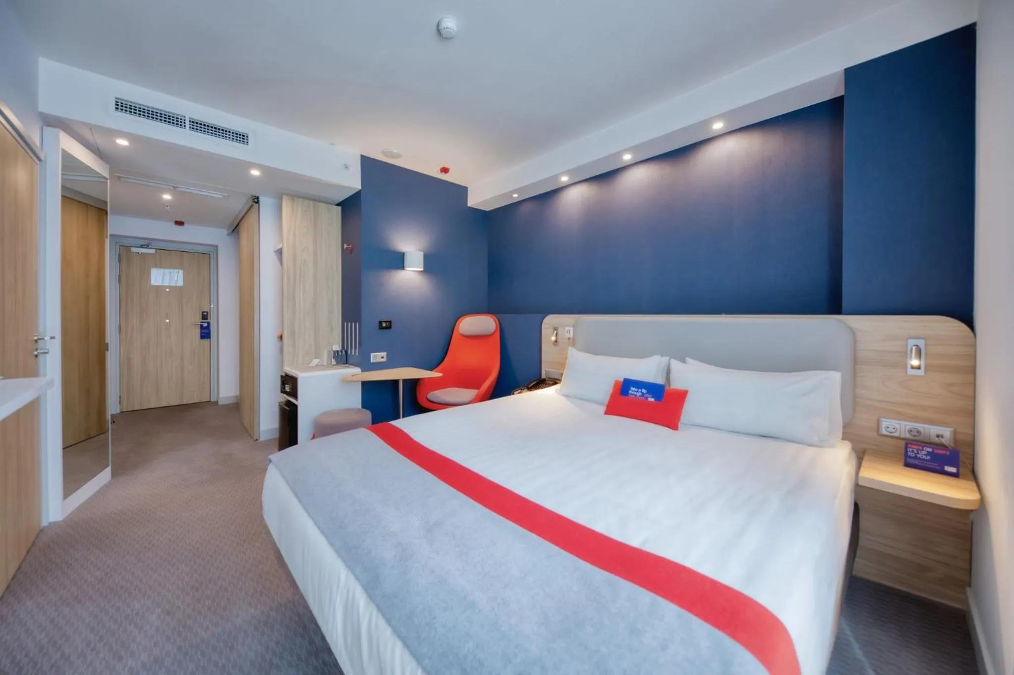 Standard Double Room with Free Breakfast - Accessible in Holiday Inn Express - Yerevan by IHG