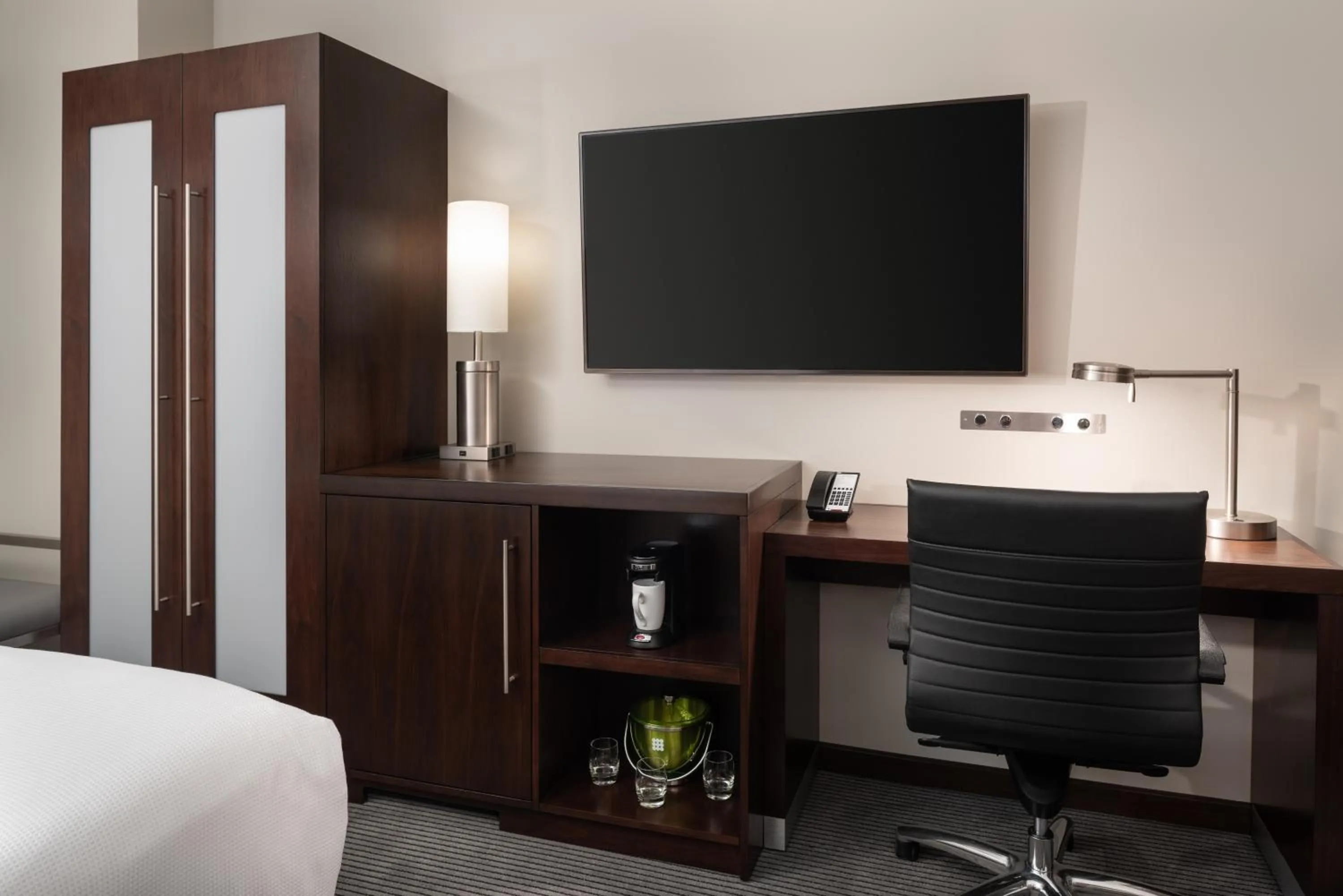 King Room with Sofa Bed in Hyatt Place San Francisco/Downtown