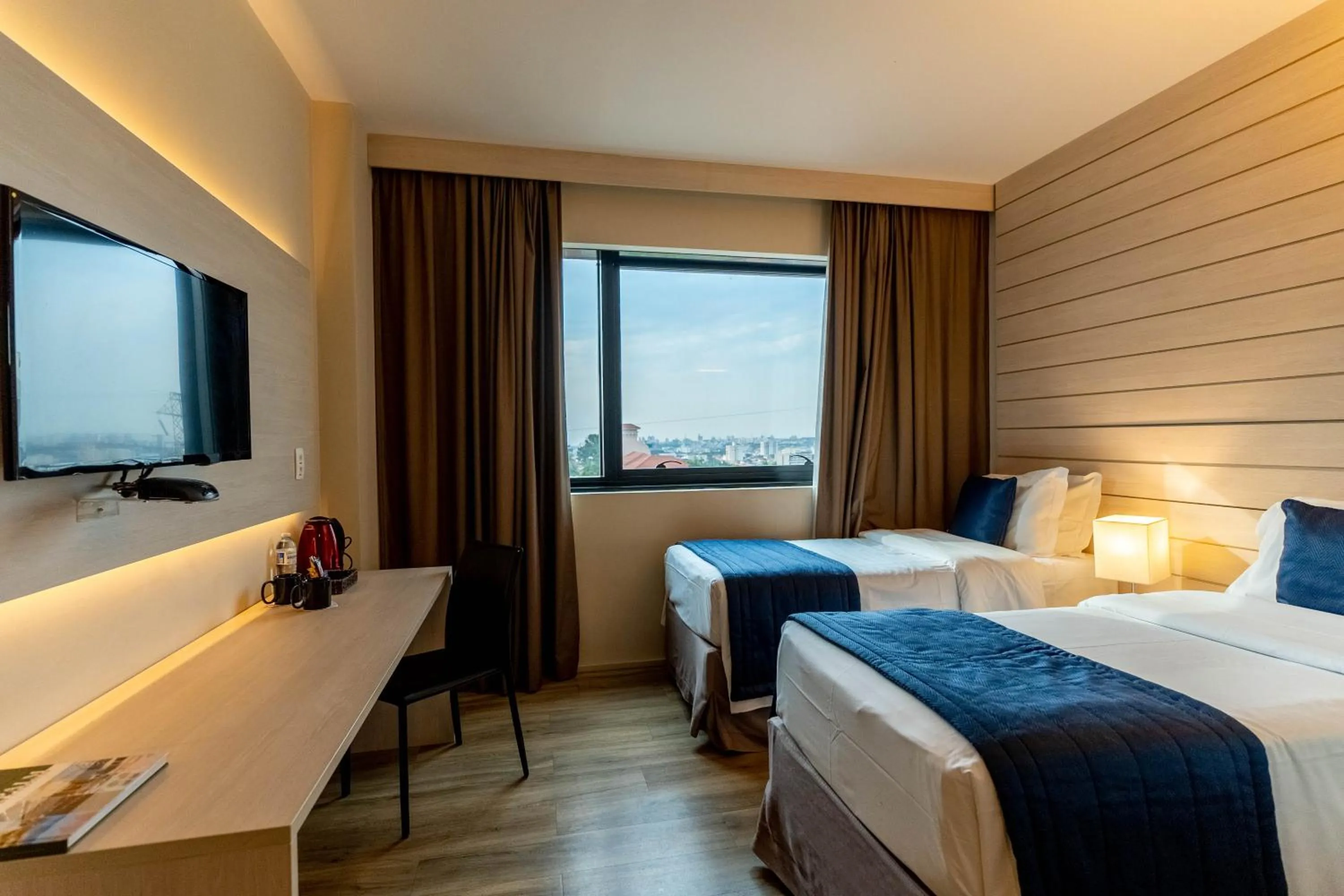 Superior Twin Room in Hotel Contemporâneo - Royal Palm Hotels & Resorts