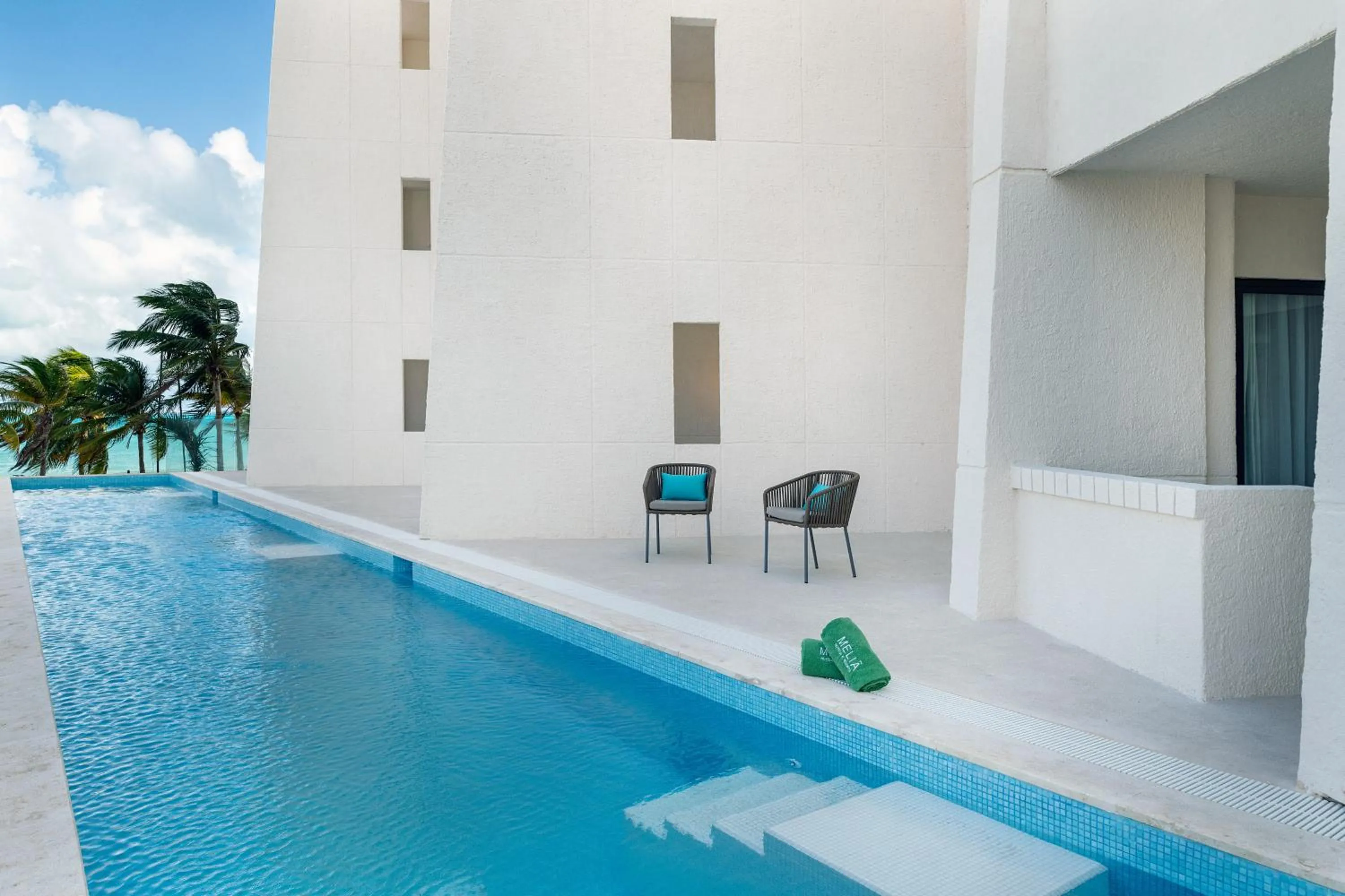 The Level Suite Swim Up in Melia Casa Maya Cancun All Inclusive