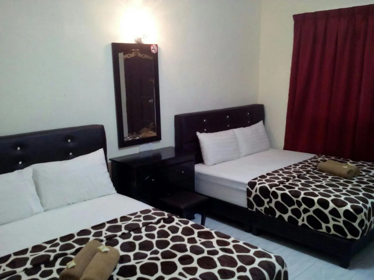 Quadruple Room in Rasa Senang Villa -Islam Guest Only