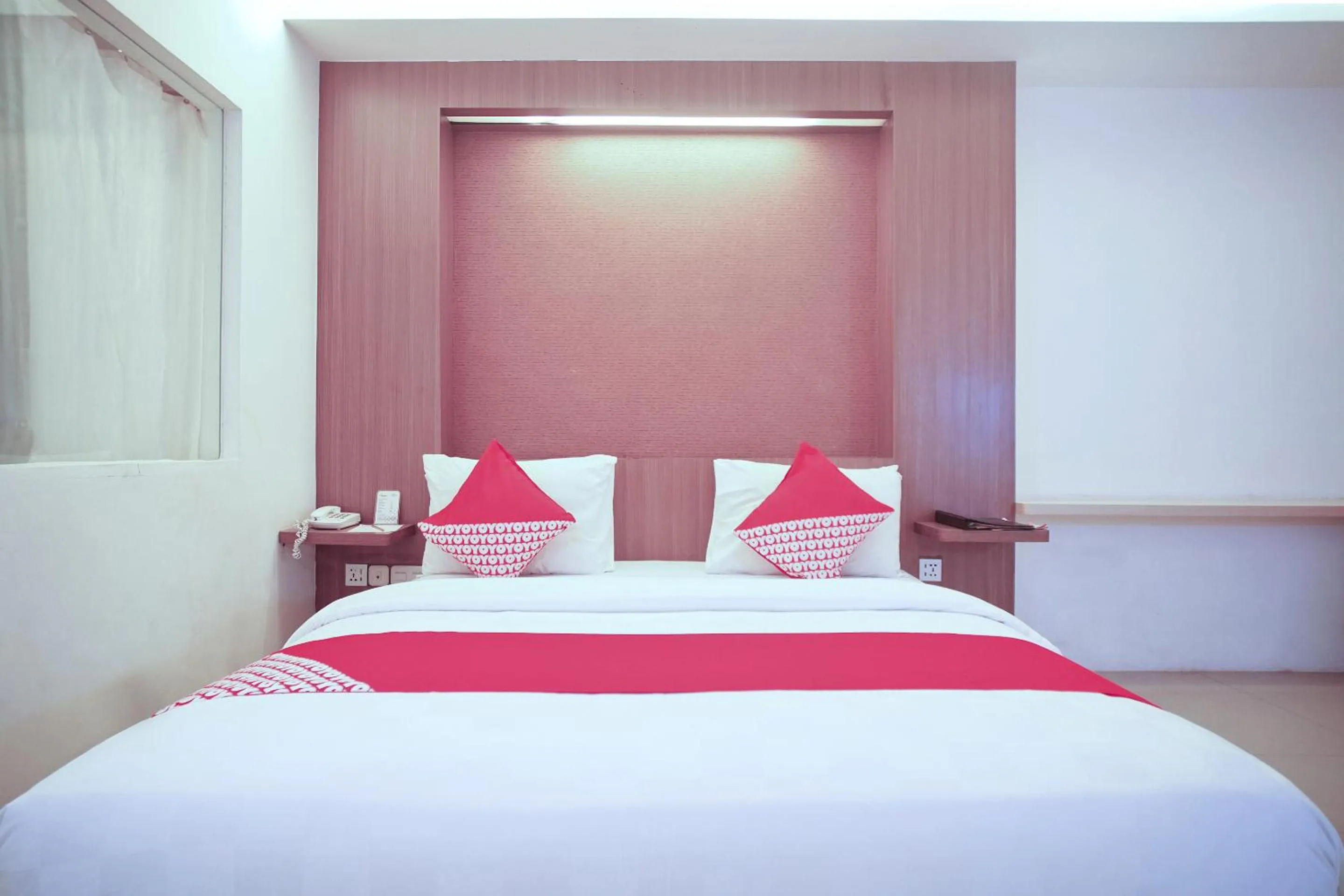 Deluxe Suite in Collection O 166 Hotel Princess