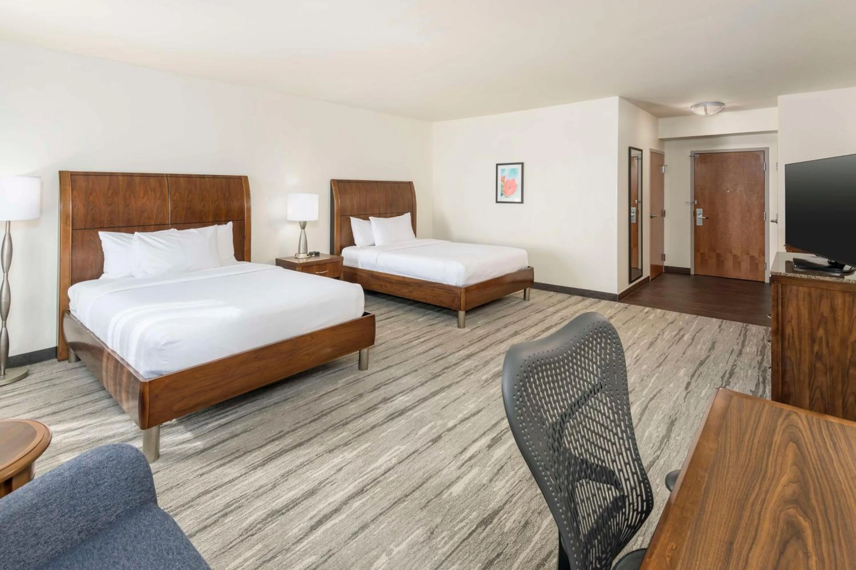 Queen Room with Two Queen Beds and Roll-In Shower - Mobility Access in Hilton Garden Inn Boca Raton