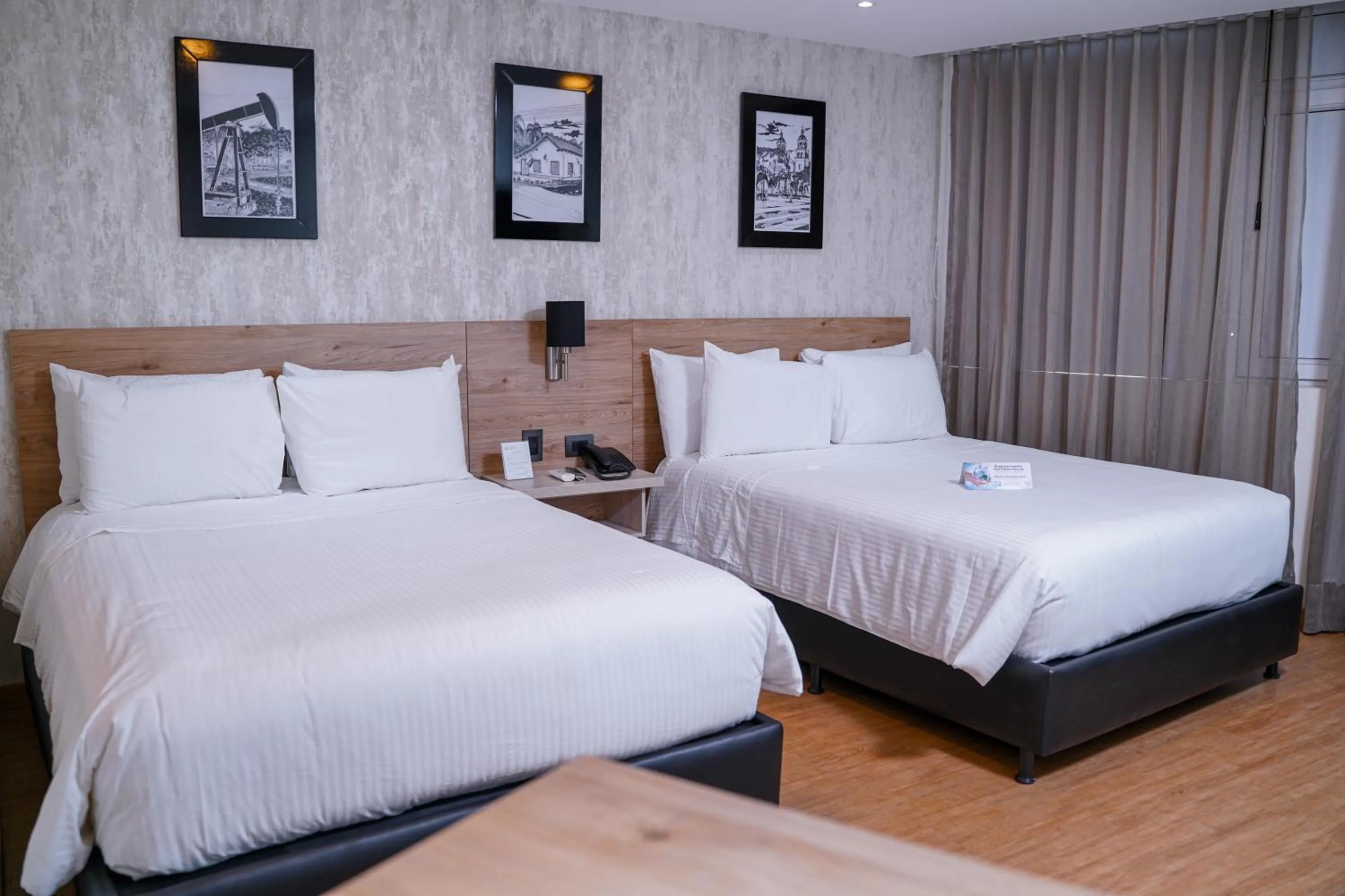 Deluxe Queen Room with Two Queen Beds in Hotel Casino Internacional