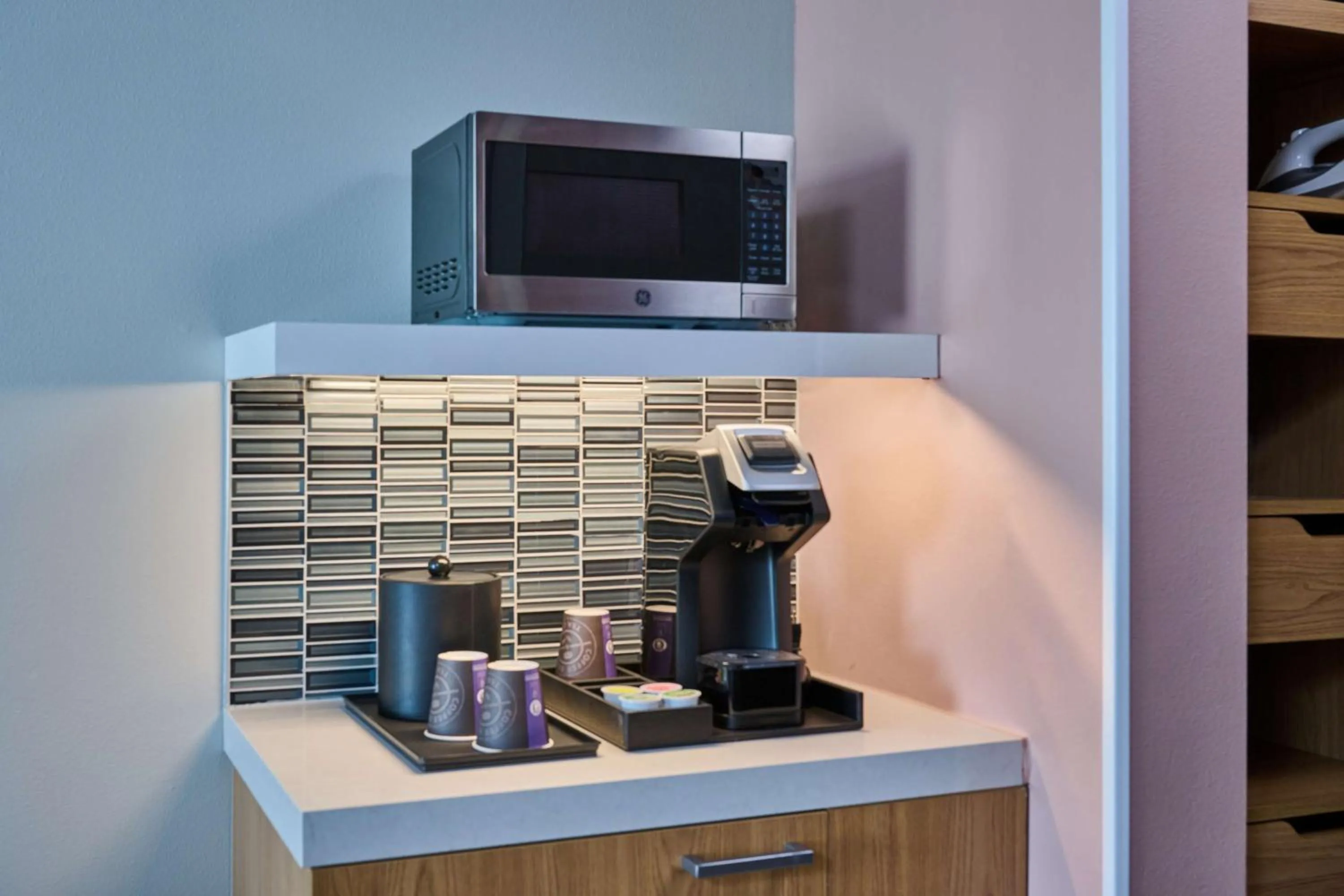 Queen Room with Two Queen Beds in Hilton Garden Inn Anchorage