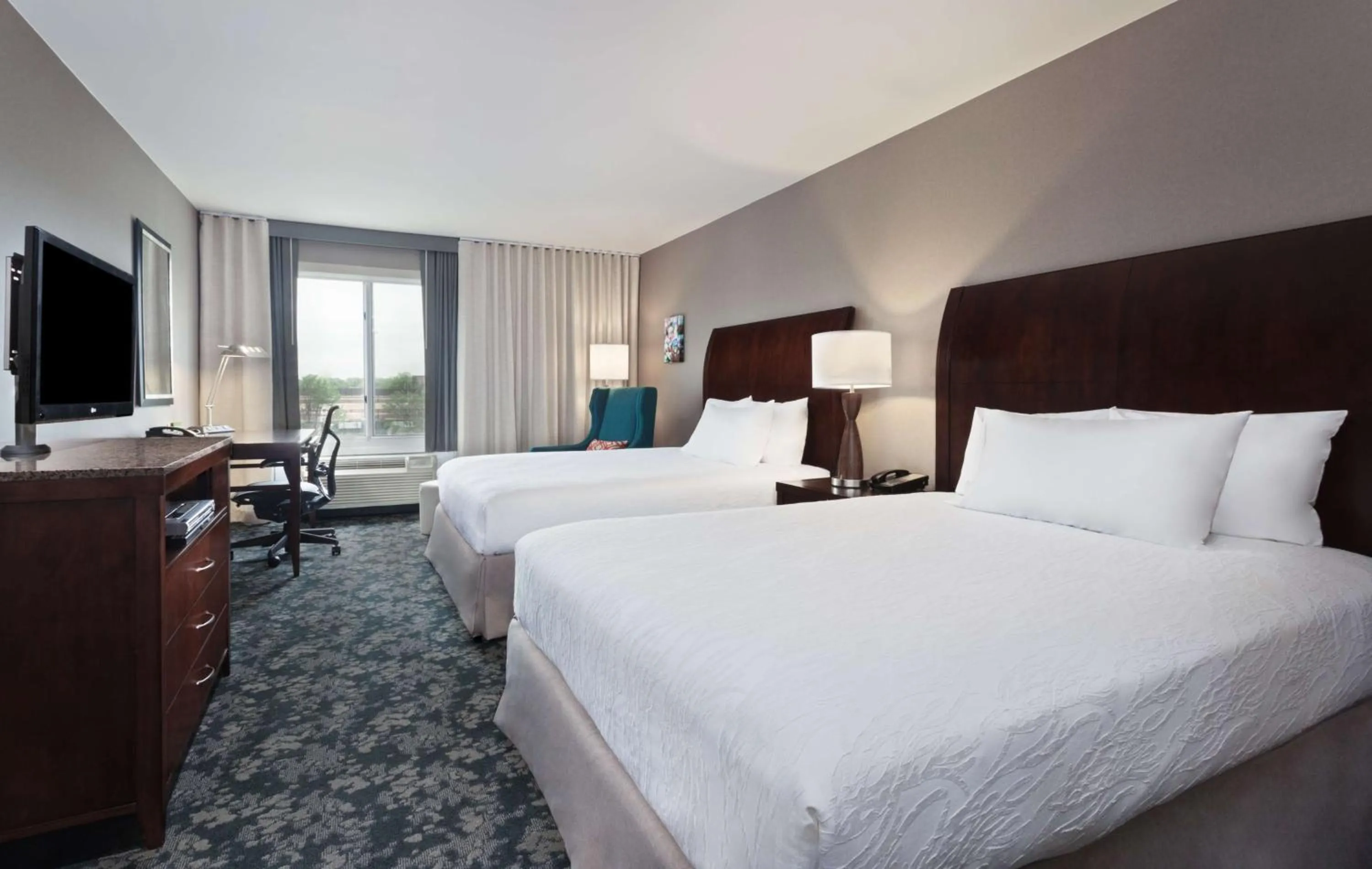 Queen Room with Two Queen Beds in Hilton Garden Inn Annapolis