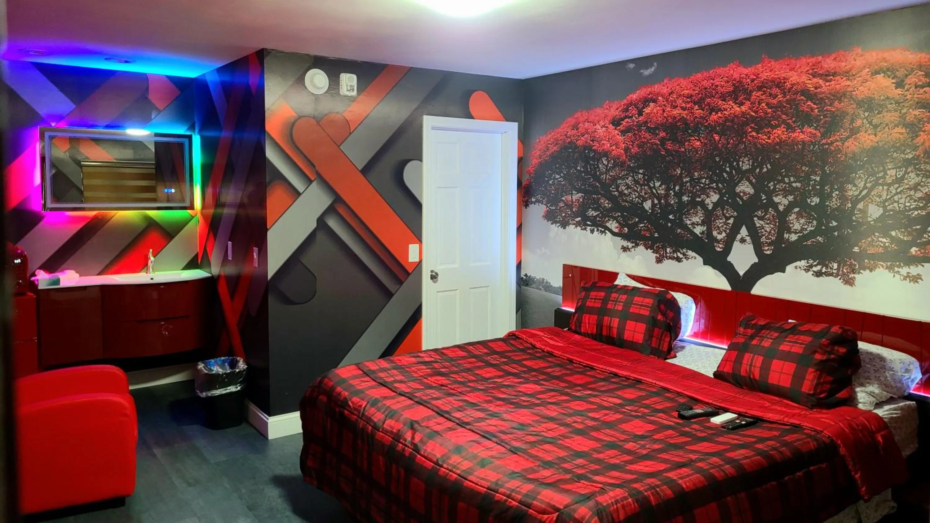 King Room in Americas Best Value Inn Providence-North Scituate