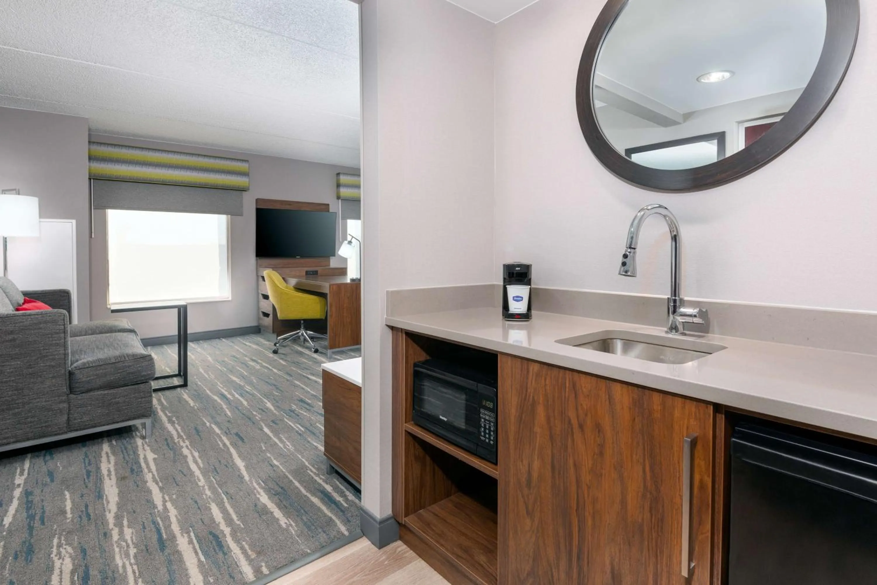 King Studio Suite - Non-Smoking in Hampton Inn & Suites Cleveland-Beachwood