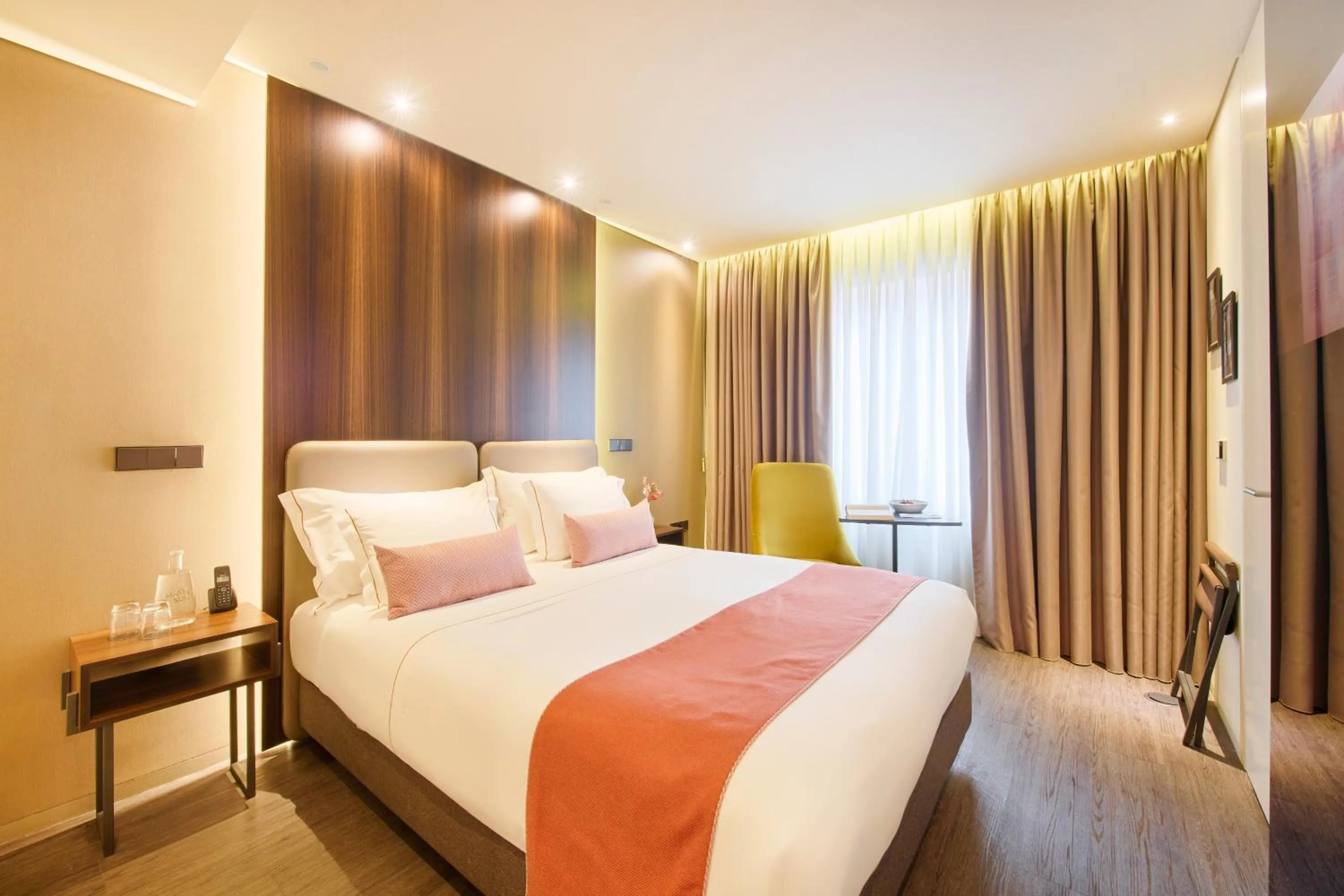 Standard Double Room in Hotel Moon & Sun Porto