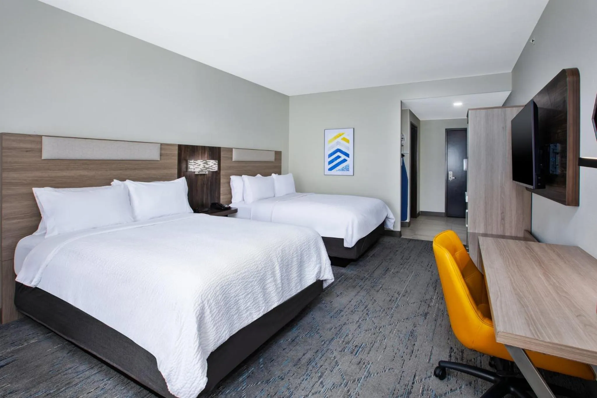 Standard Room with Two Queen Beds in Holiday Inn Express Hotel and Suites Duncan by IHG