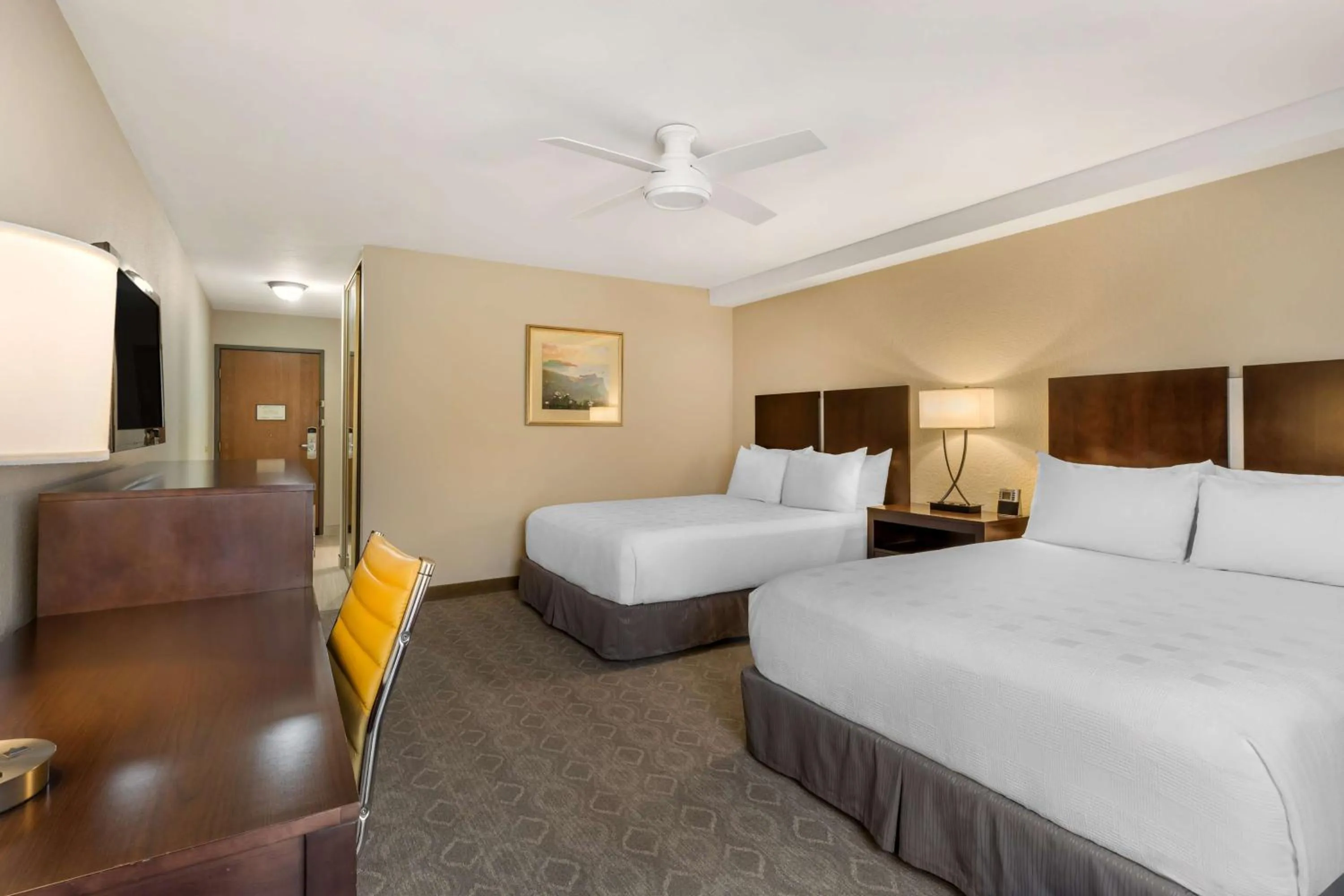 Queen Room with Two Queen Beds - Disability Access in Best Western Plus Monterey Inn