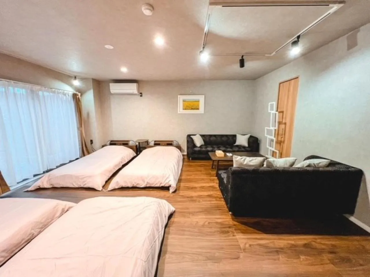 Family Room with Private Bathroom in Kyoto Guesthouse Lantern