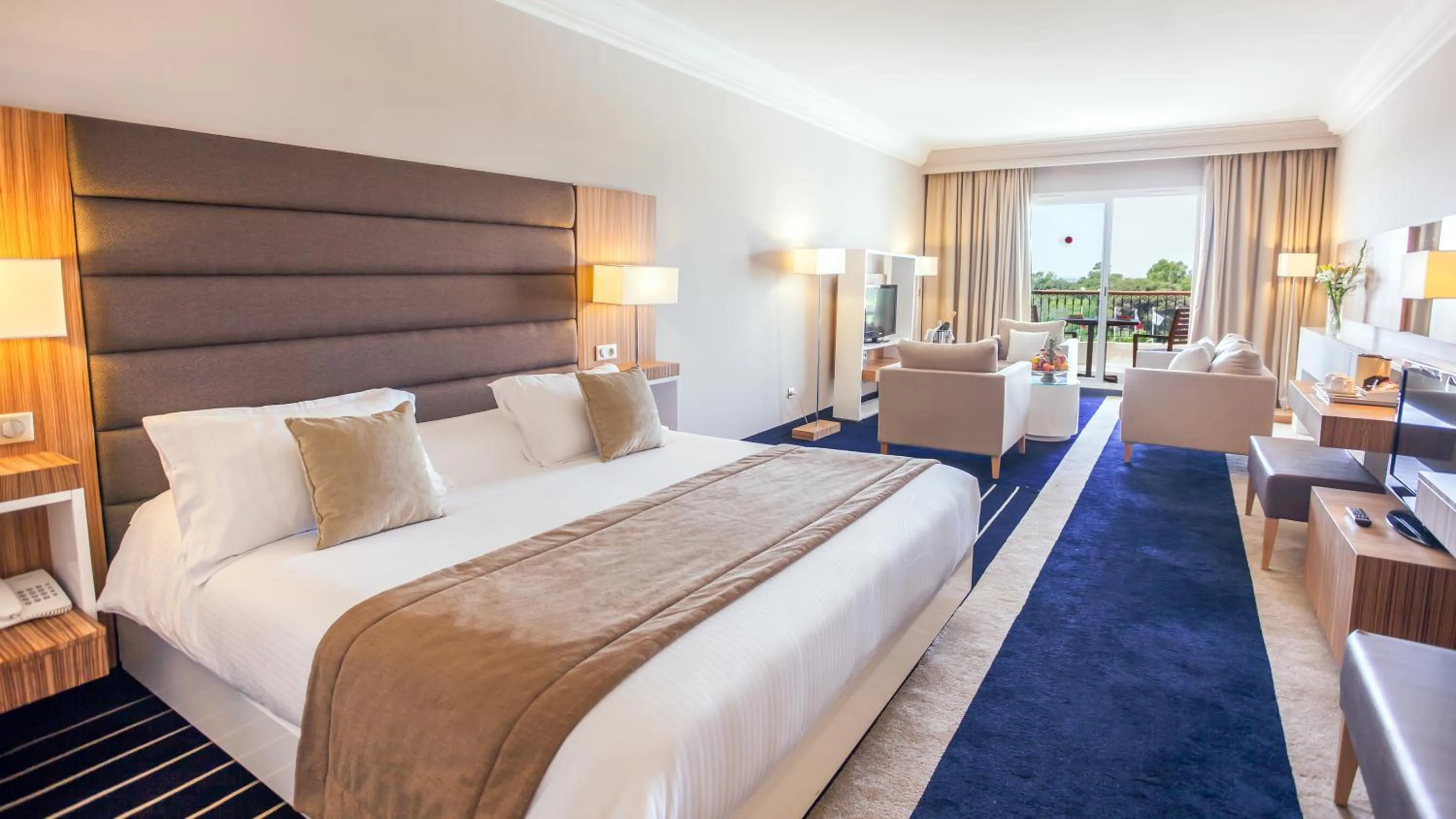 Executive Suite in El Mouradi Gammarth