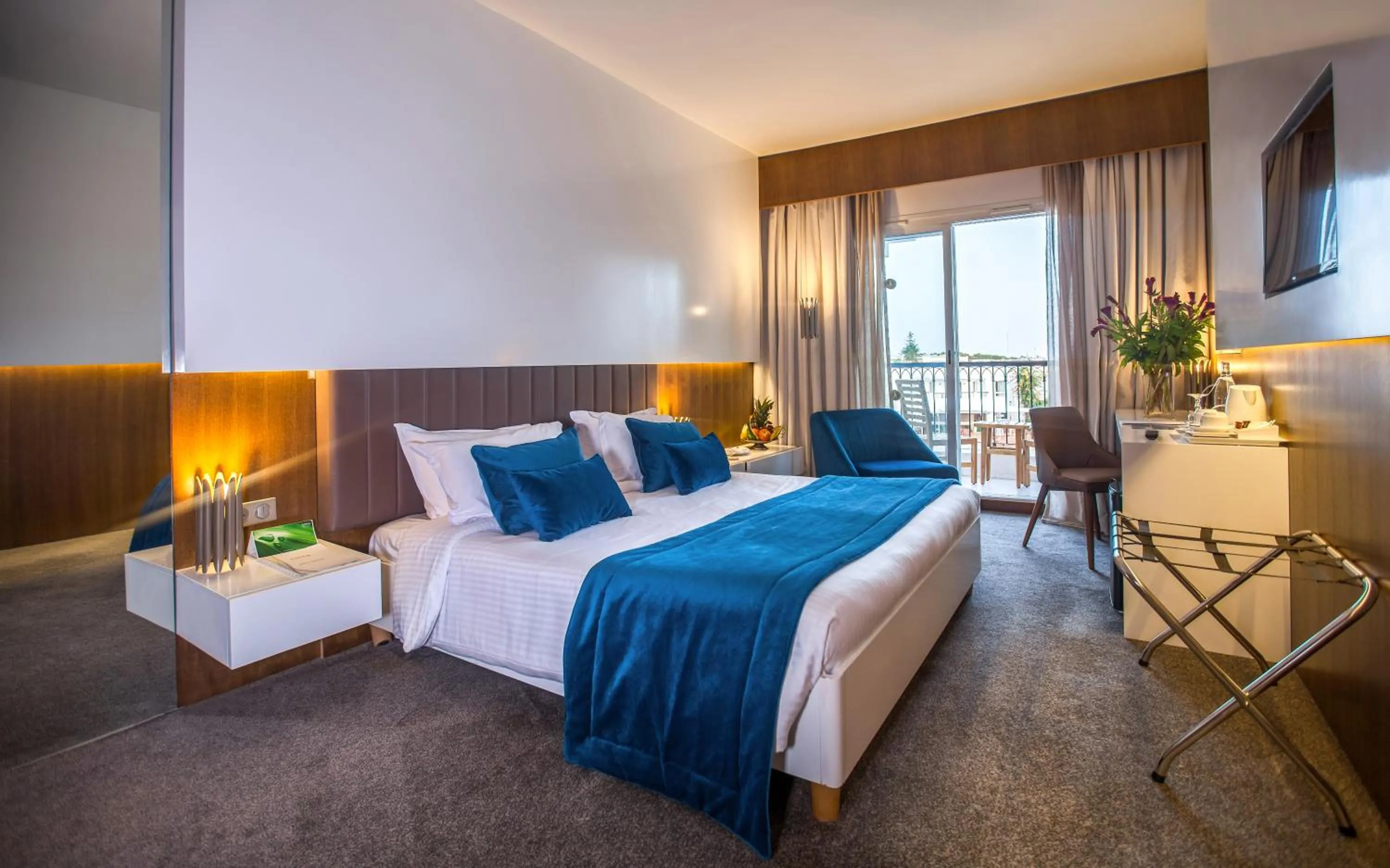 Business Single Room in El Mouradi Gammarth