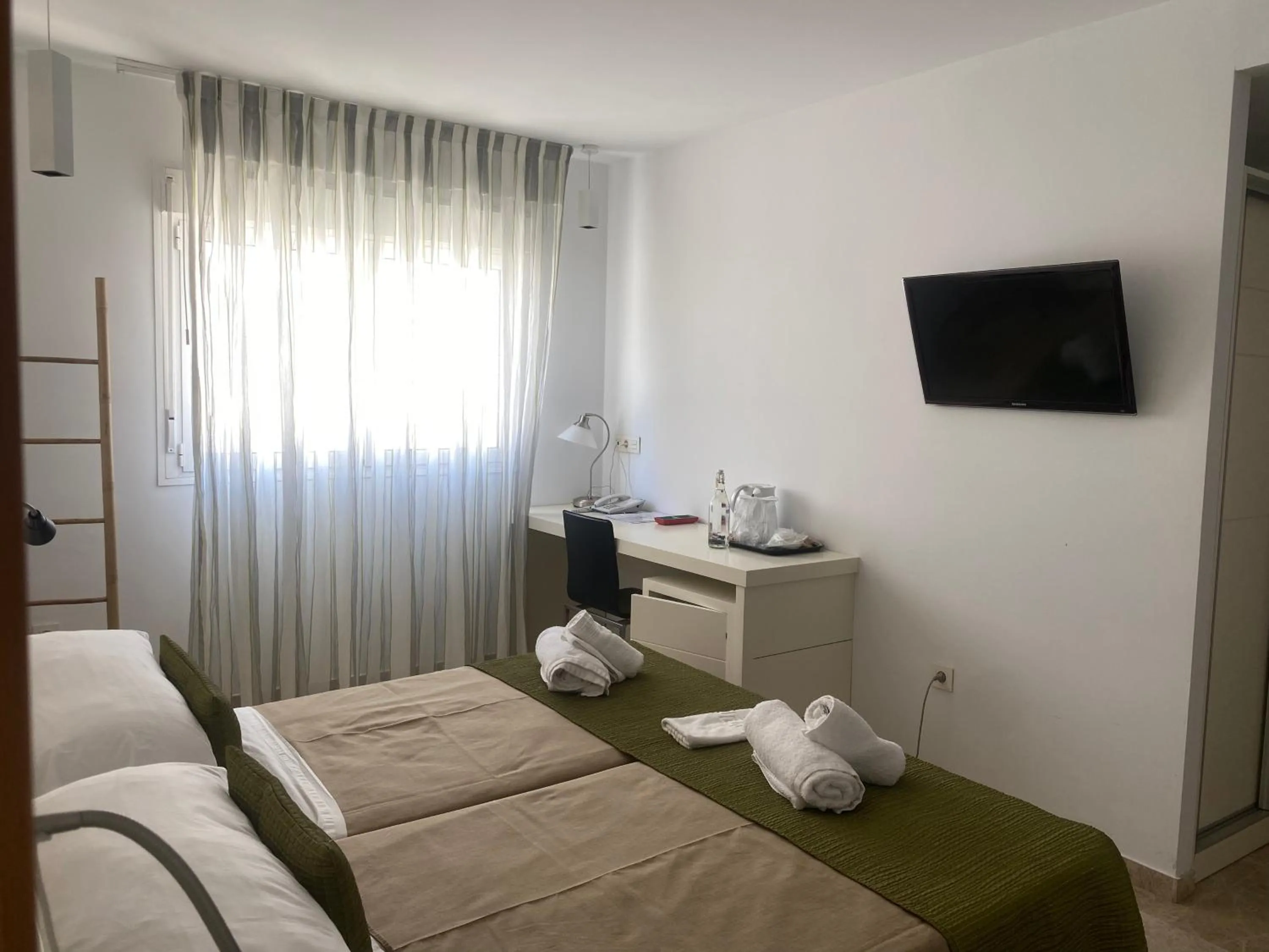 Superior Double or Twin Room in Hotel Senderos