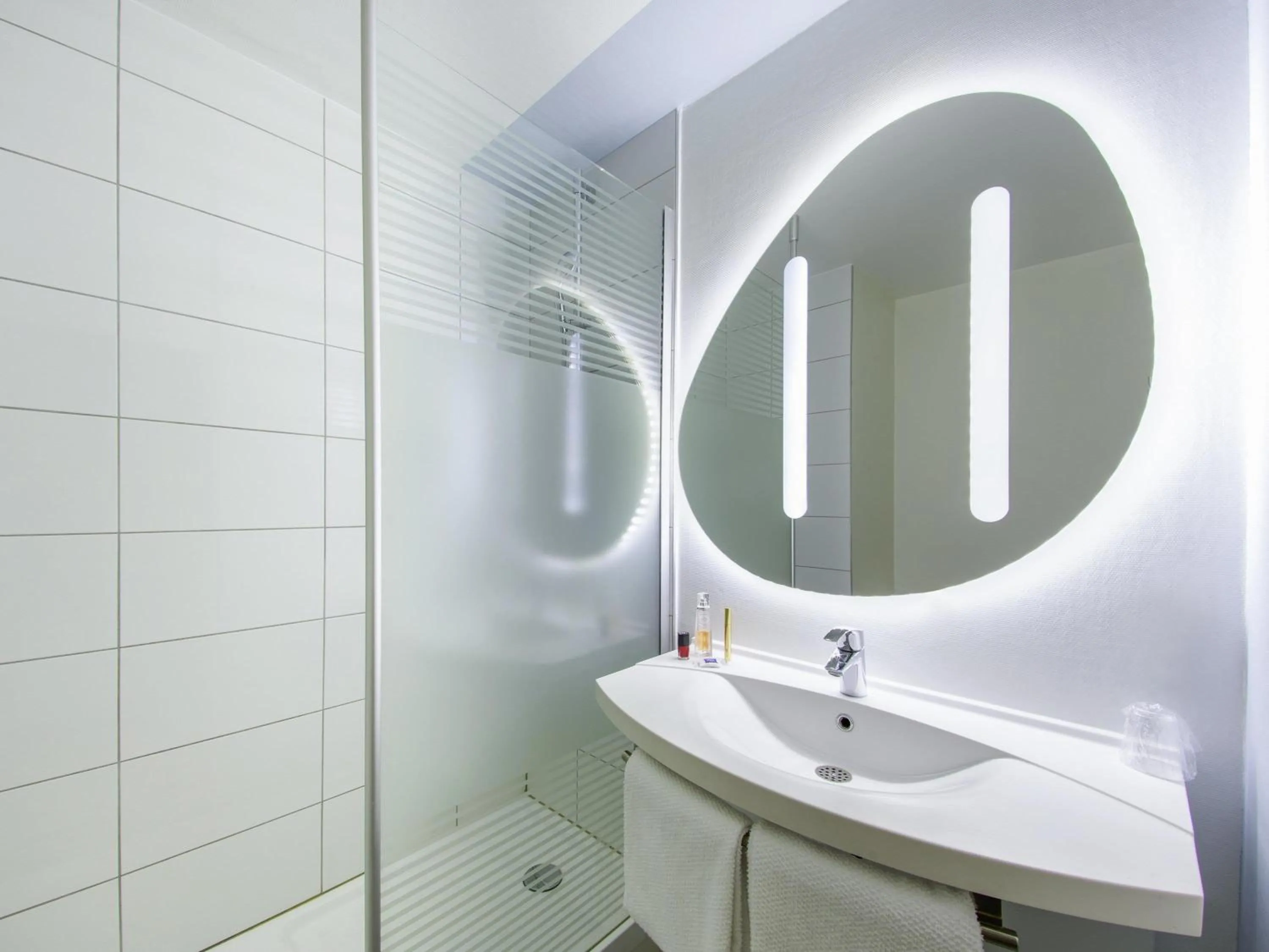 Classic Double Room in ibis budget Montpellier Sud Près d'Arènes