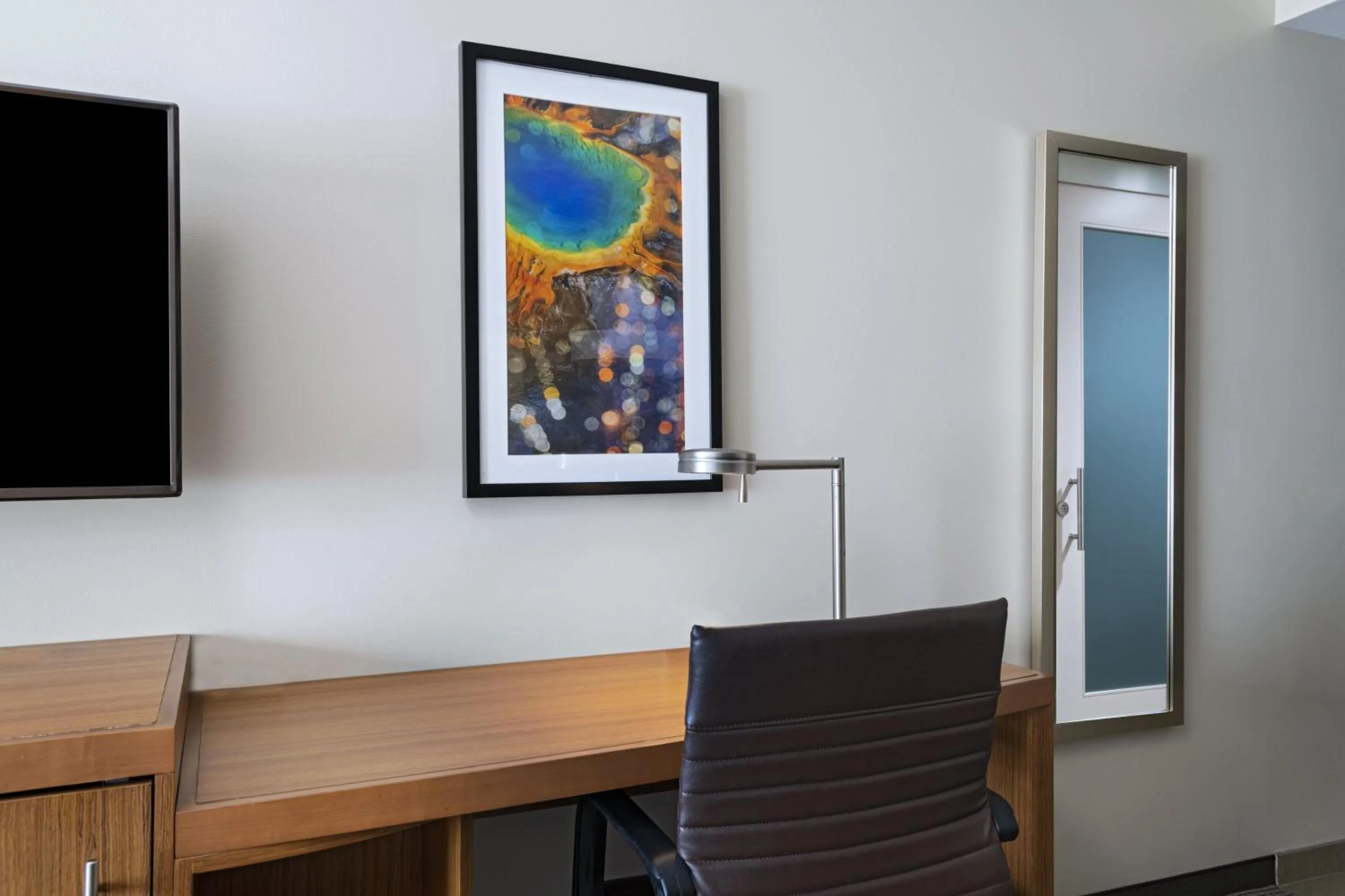 Queen Room with Two Queen Beds with Sofa Bed and Tub - Disability Access in Hyatt Place Greensboro Downtown