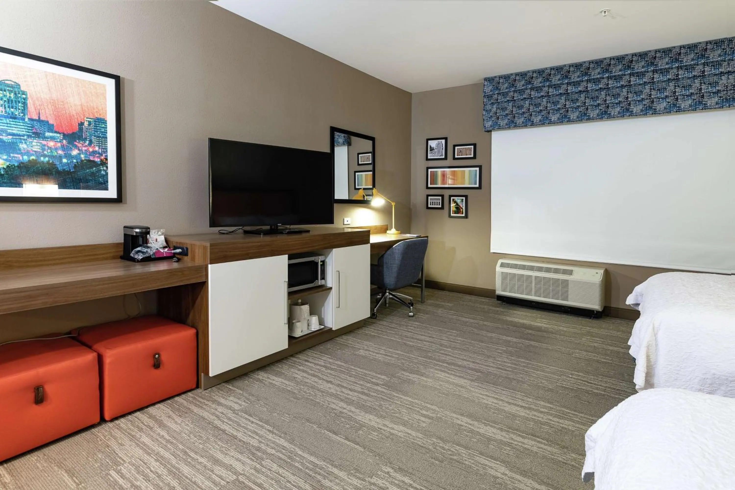 Queen Room with Two Queen Beds - Hearing Accessible in Hampton Inn & Suites By Hilton-Columbia Killian Road