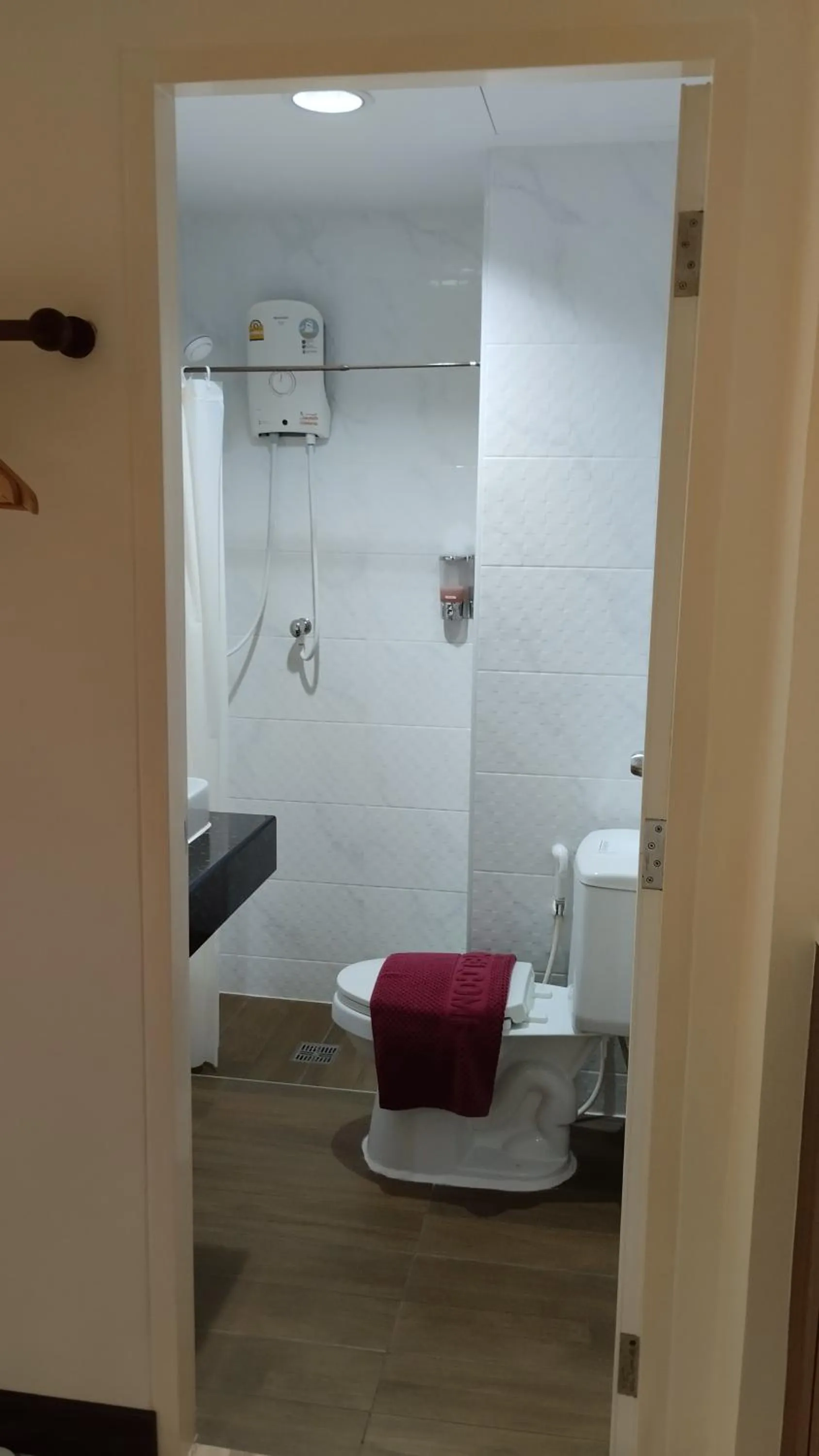 Twin Room with Balcony in Baan Wanchart