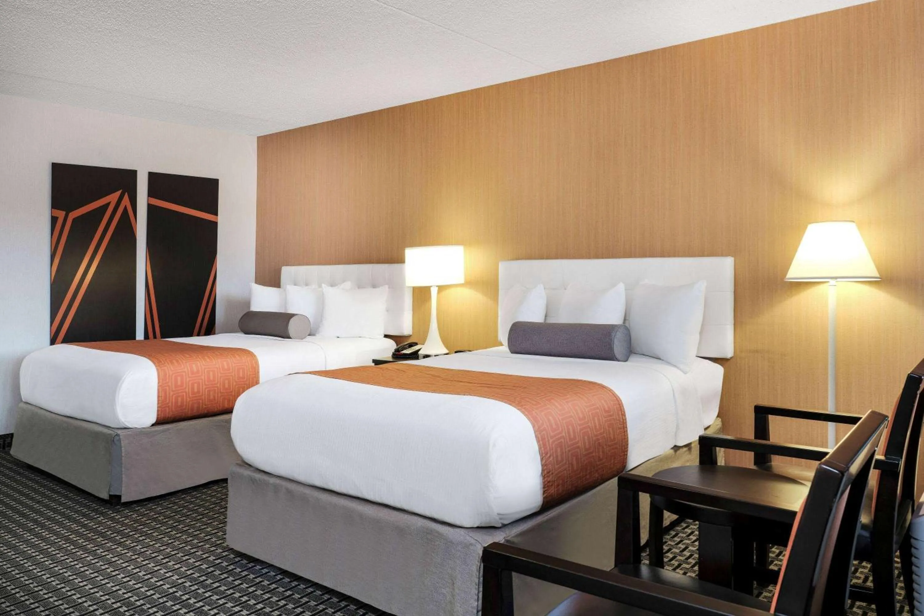 Double Room with Two Double Beds - Non-Smoking in Howard Johnson by Wyndham Lima