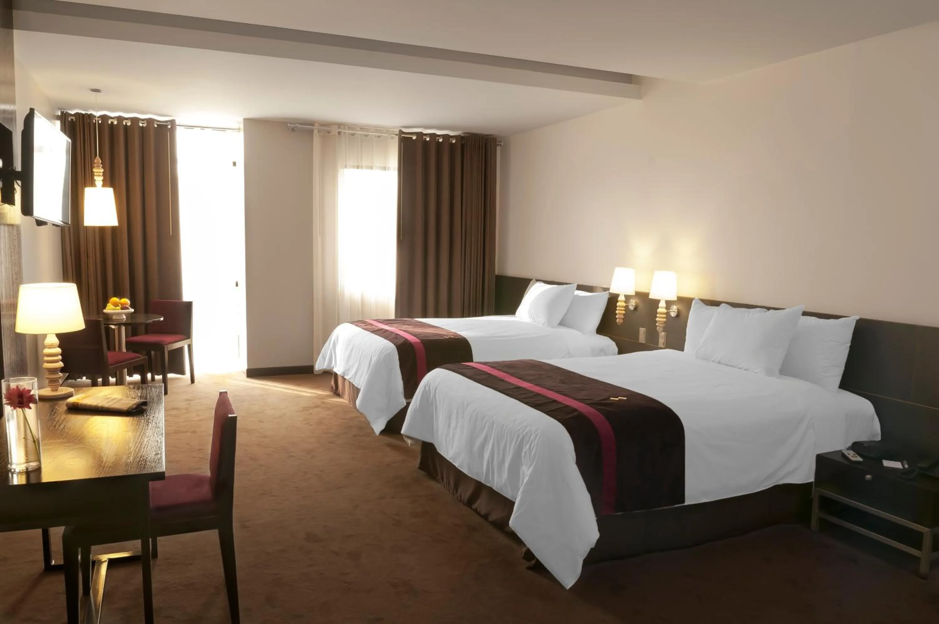 Premium Twin Room in Arawi Miraflores Prime