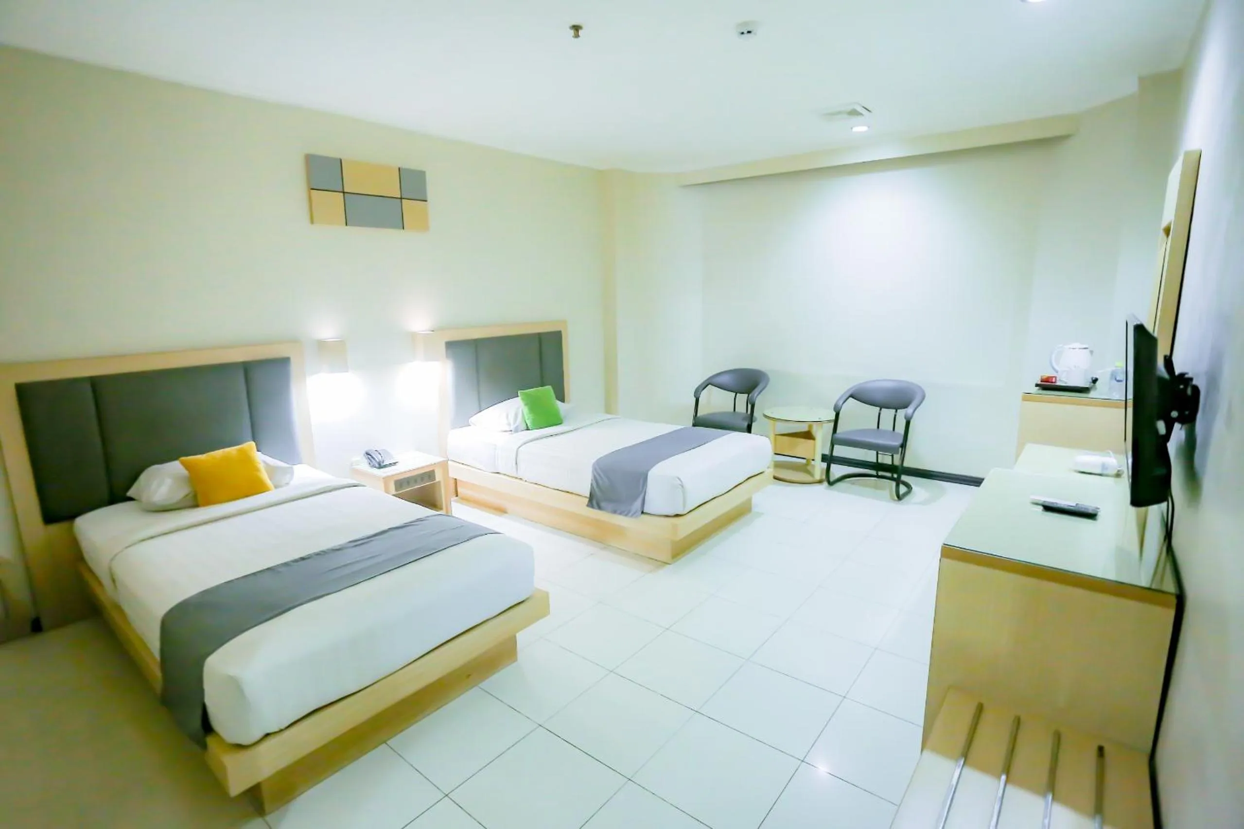 Twin Room in Merpati Hotel