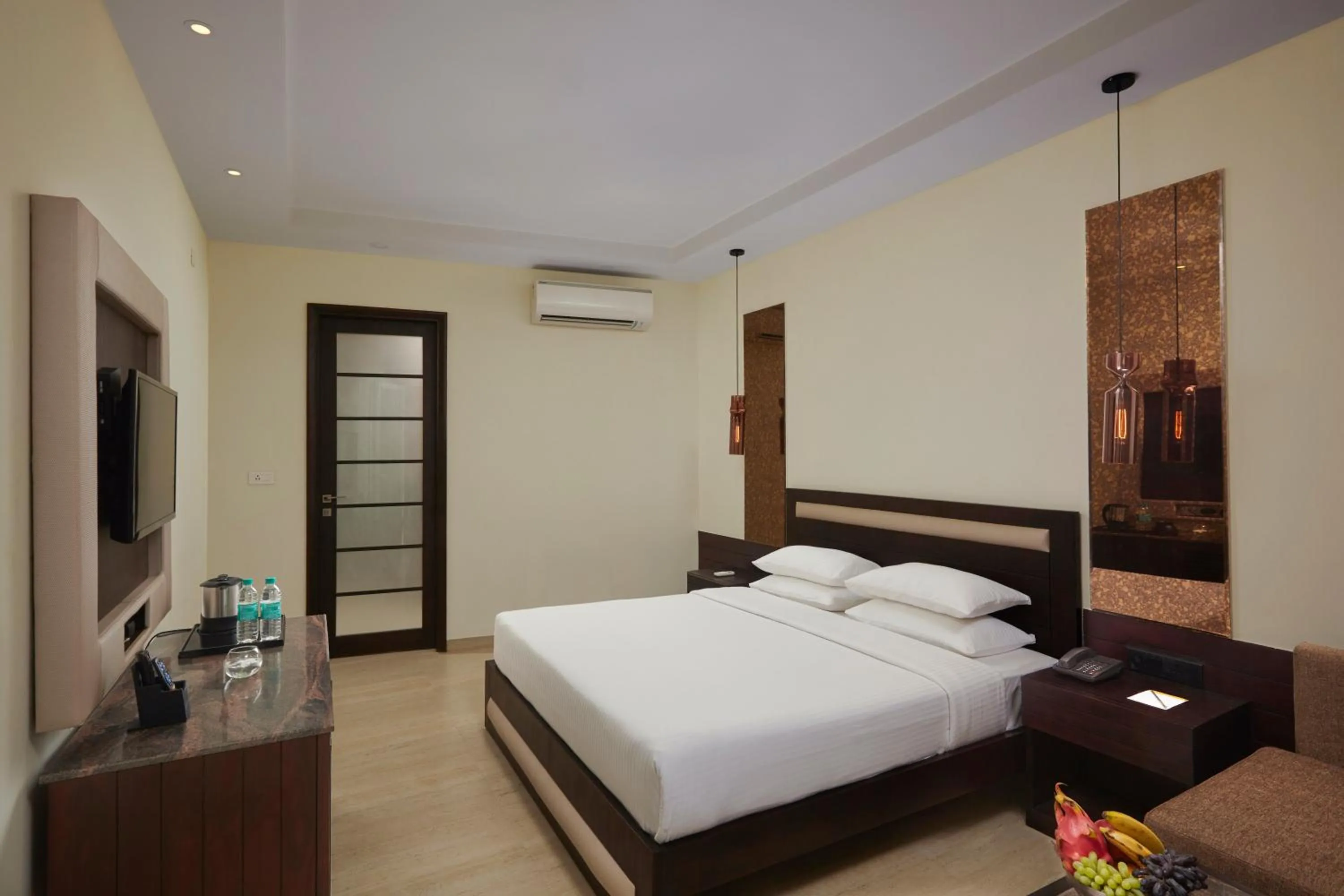 Premier Room with King Size Bed in The Acacia Morjim