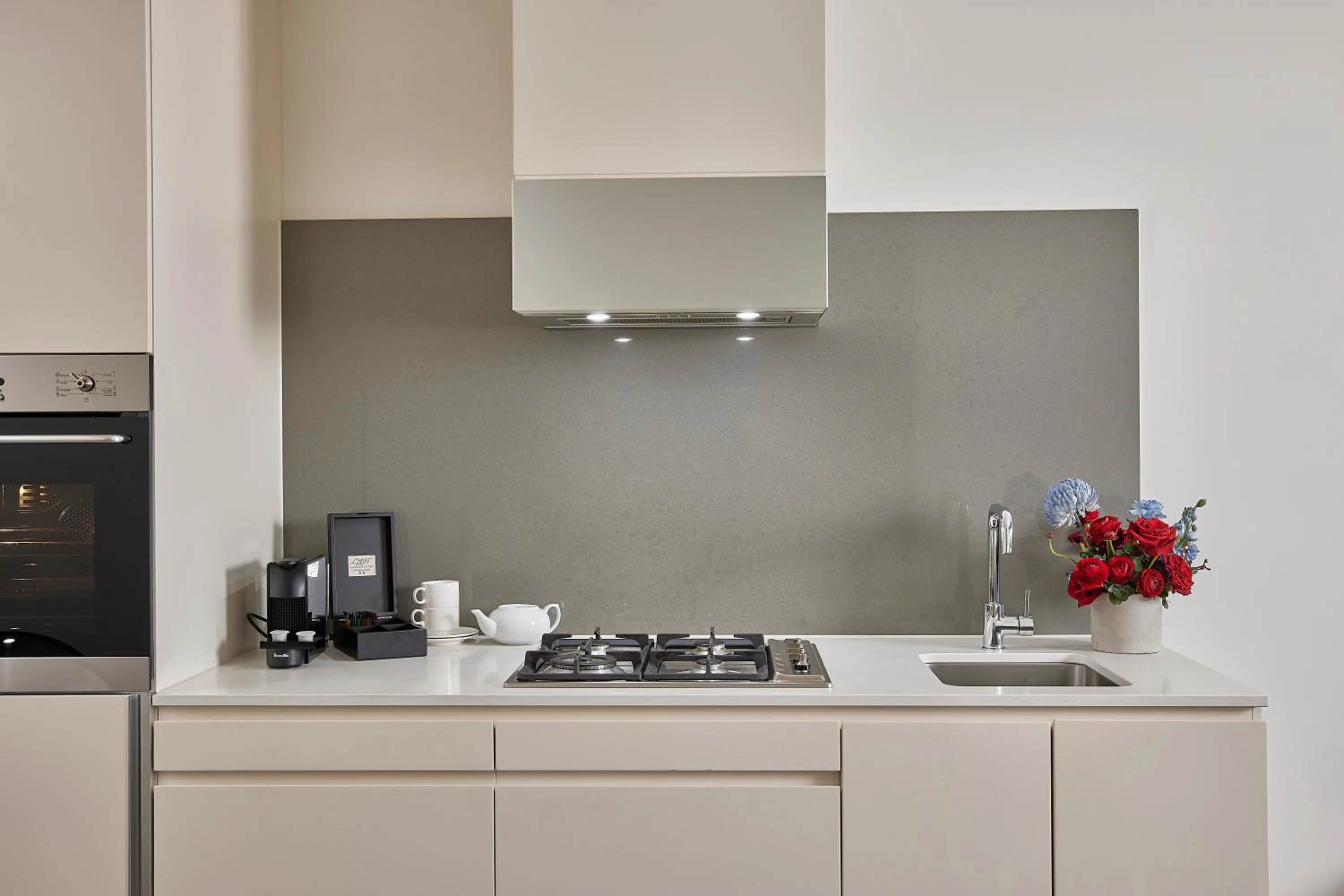 One-Bedroom Apartment in Shadow Play by Peppers