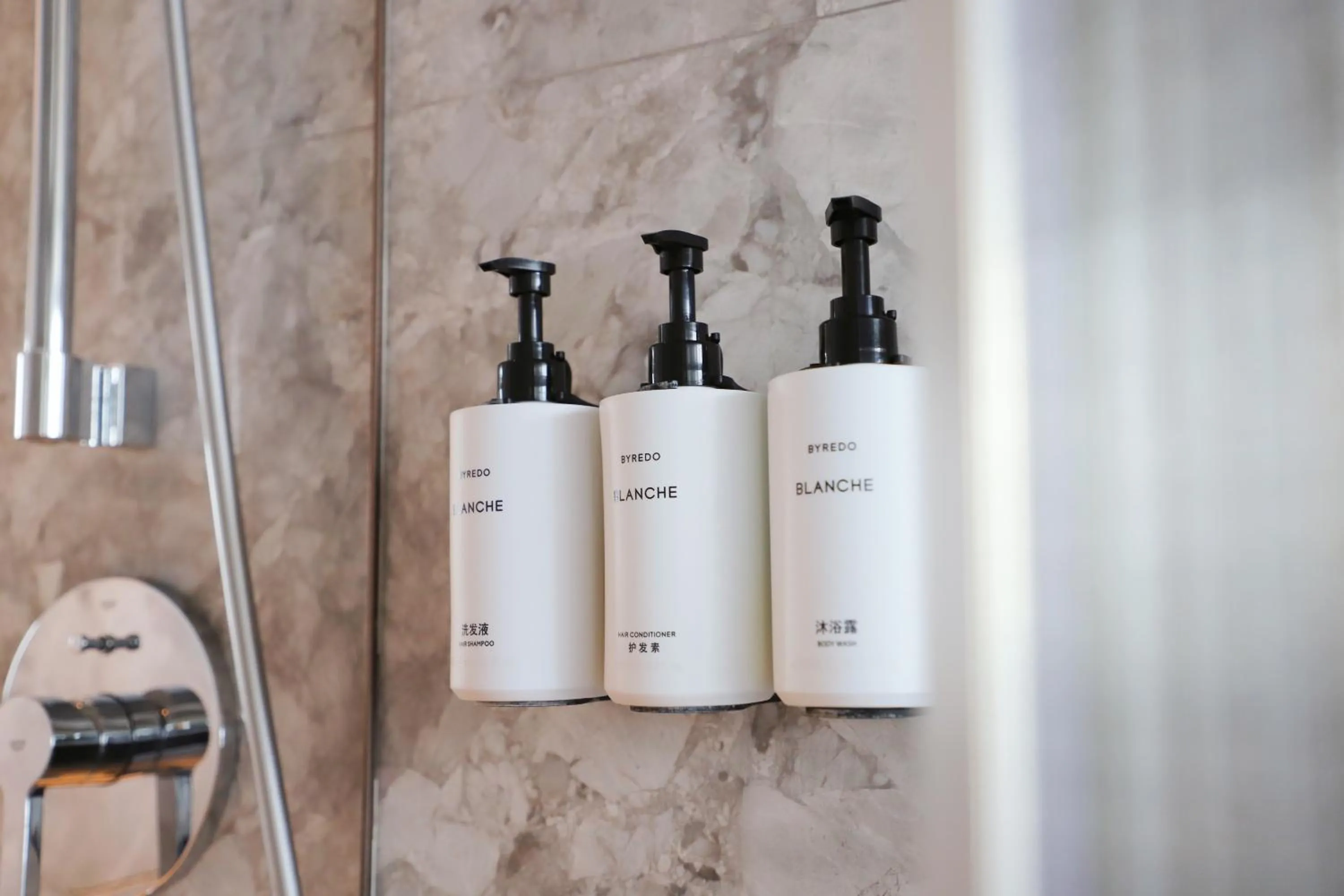 Premium King Room with City View in InterContinental Zhuhai by IHG