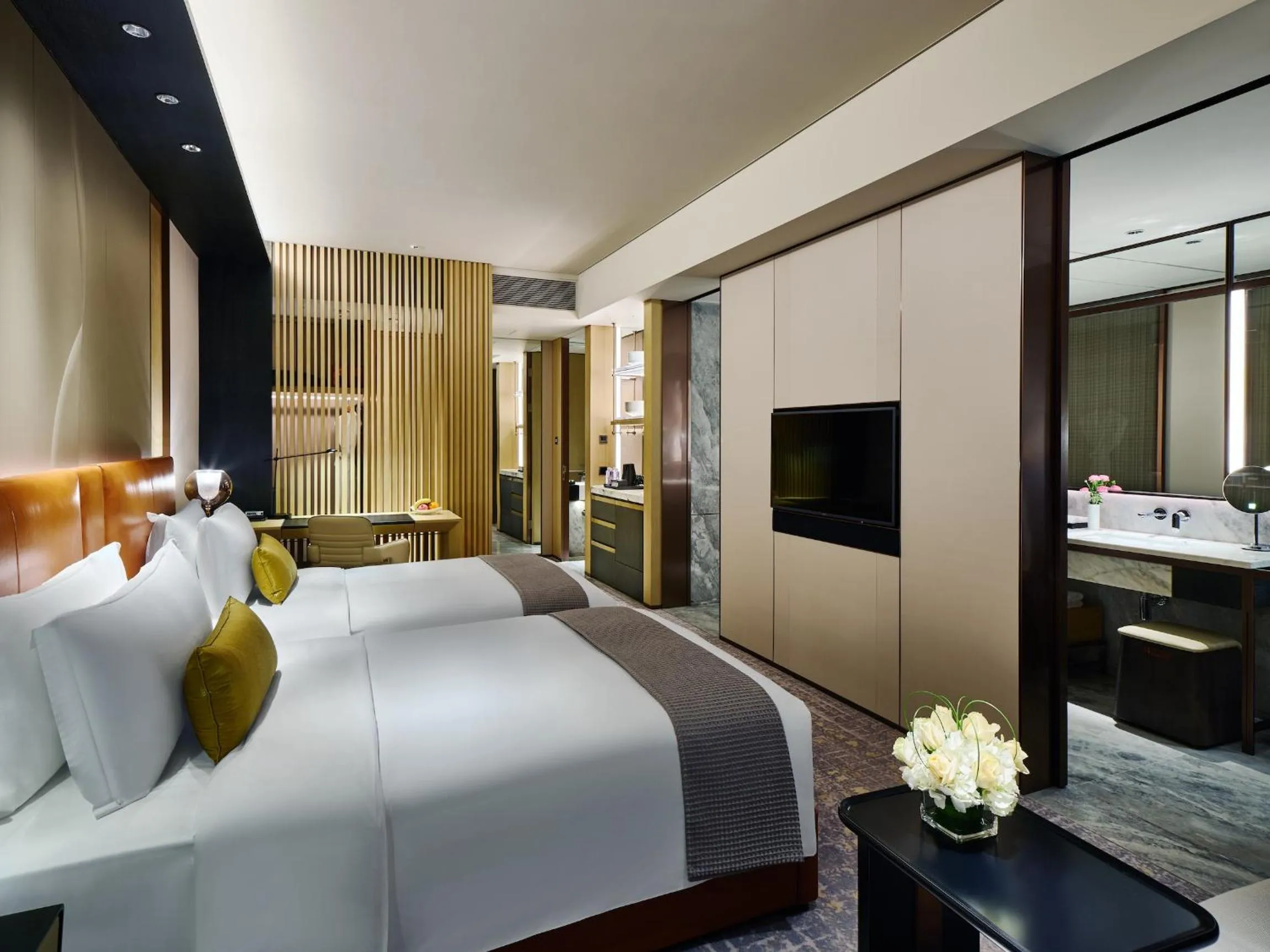 Classic Twin Room in InterContinental Zhuhai by IHG