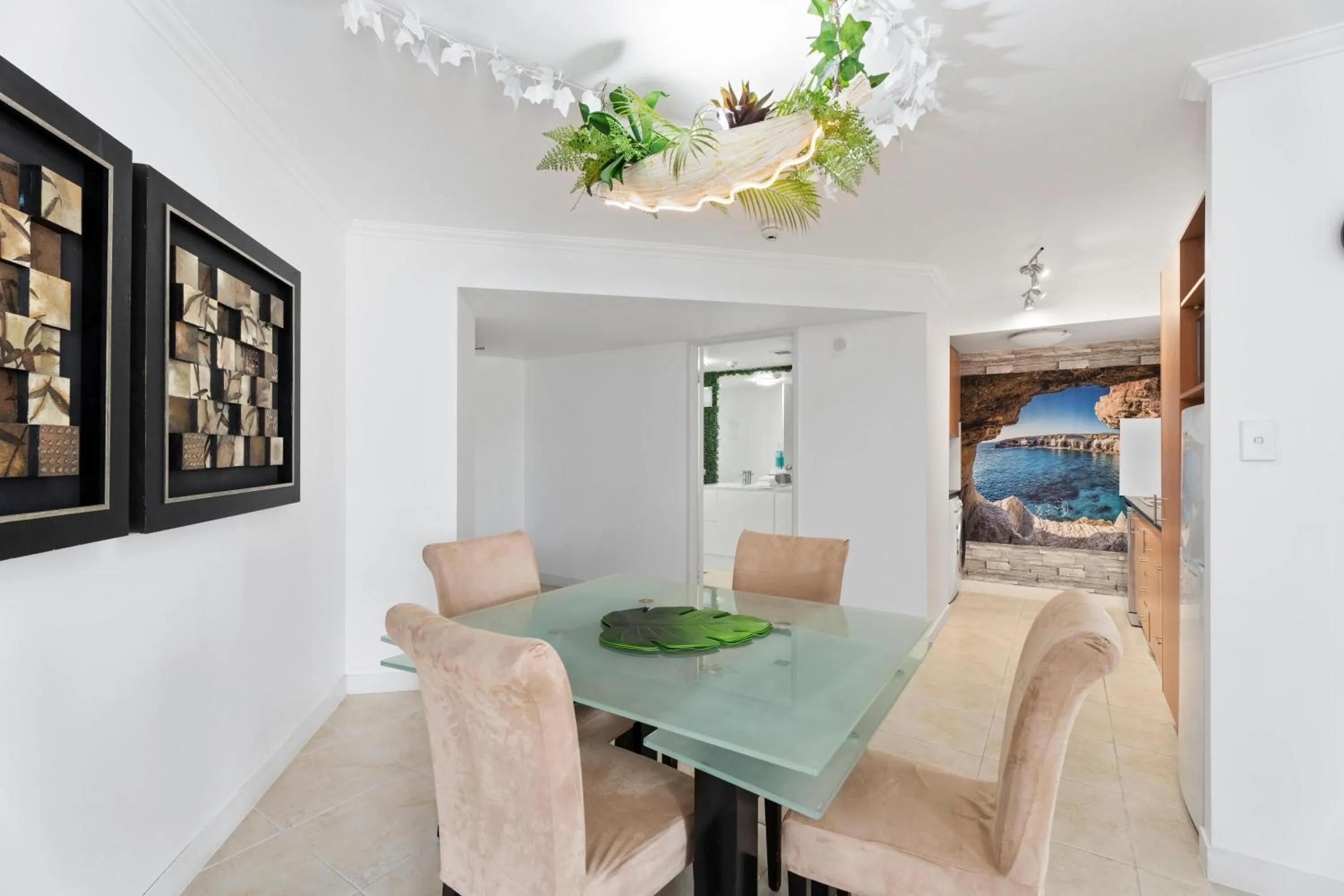 Two Bedroom with 2 Queen Beds in Sovereign on the Gold Coast