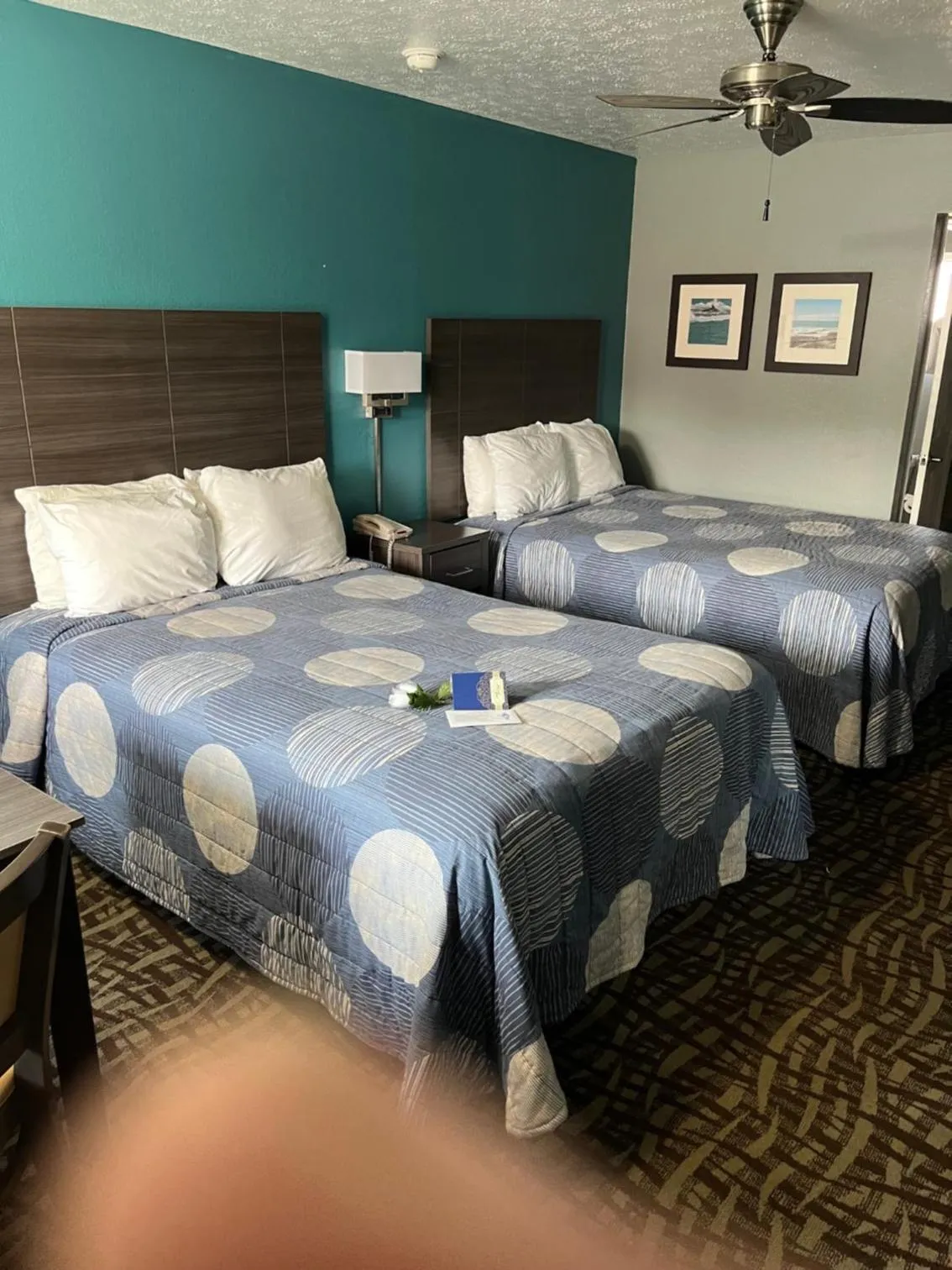 Double Room with Two Double Beds - Smoking in Brandon Motor Lodge