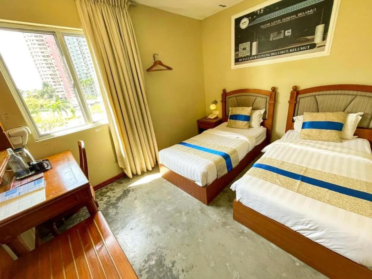 Standard Twin Room in Aladdin Dream Hotel