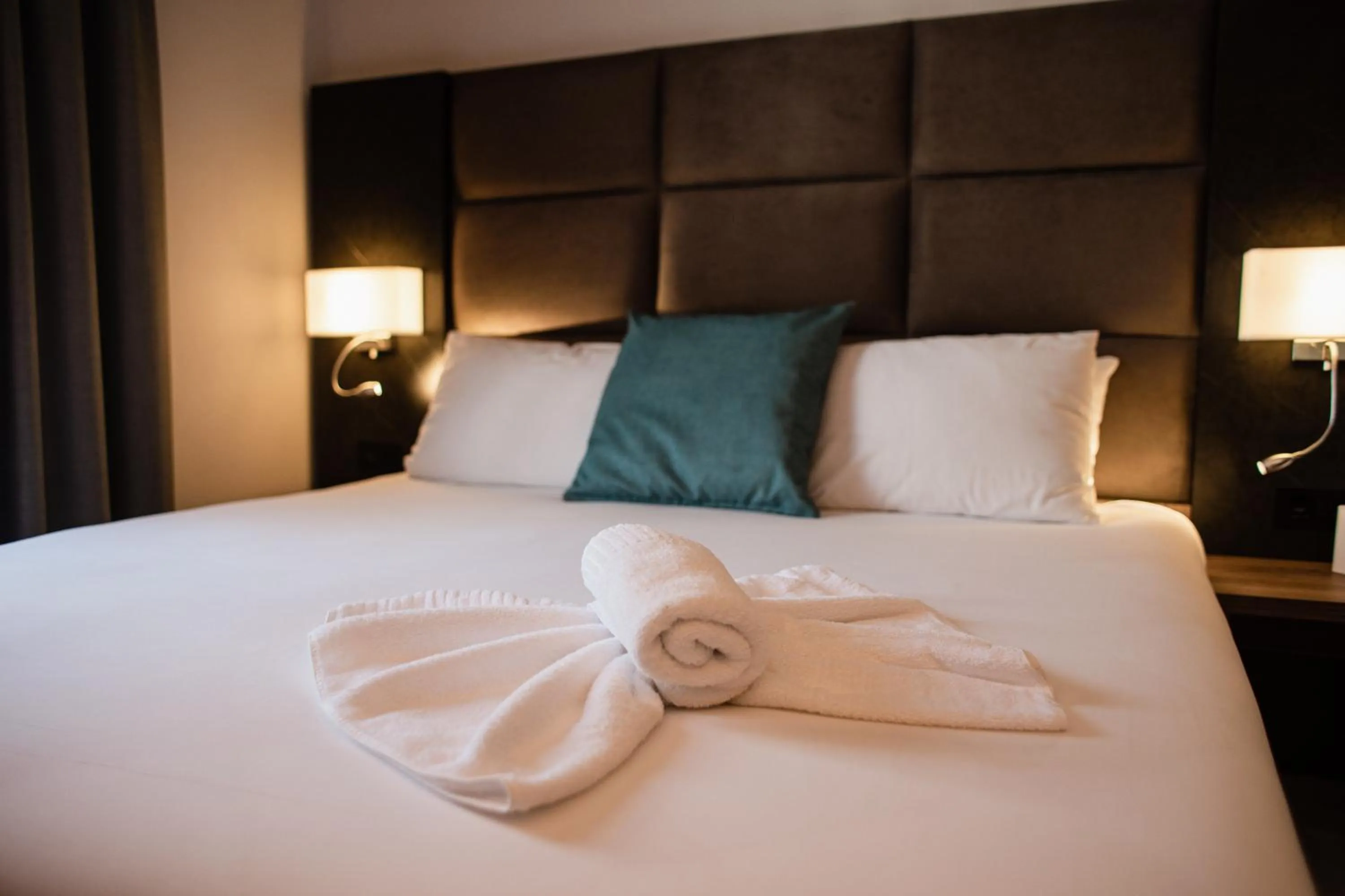 Superior Triple Room with Balcony/ Urban View in Pebbles Resort