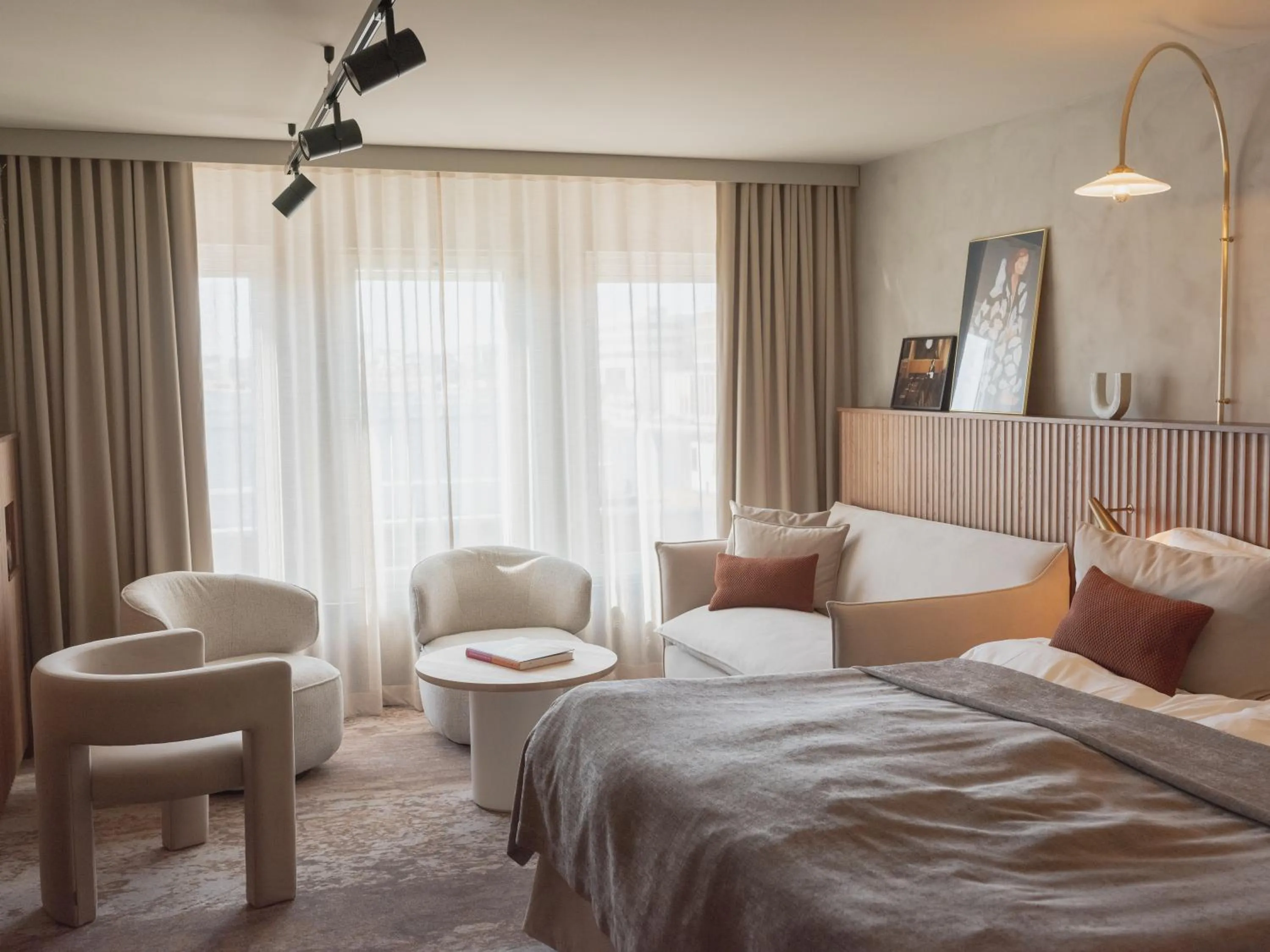 Deluxe King Room  in Best Western Plus John Bauer Hotel