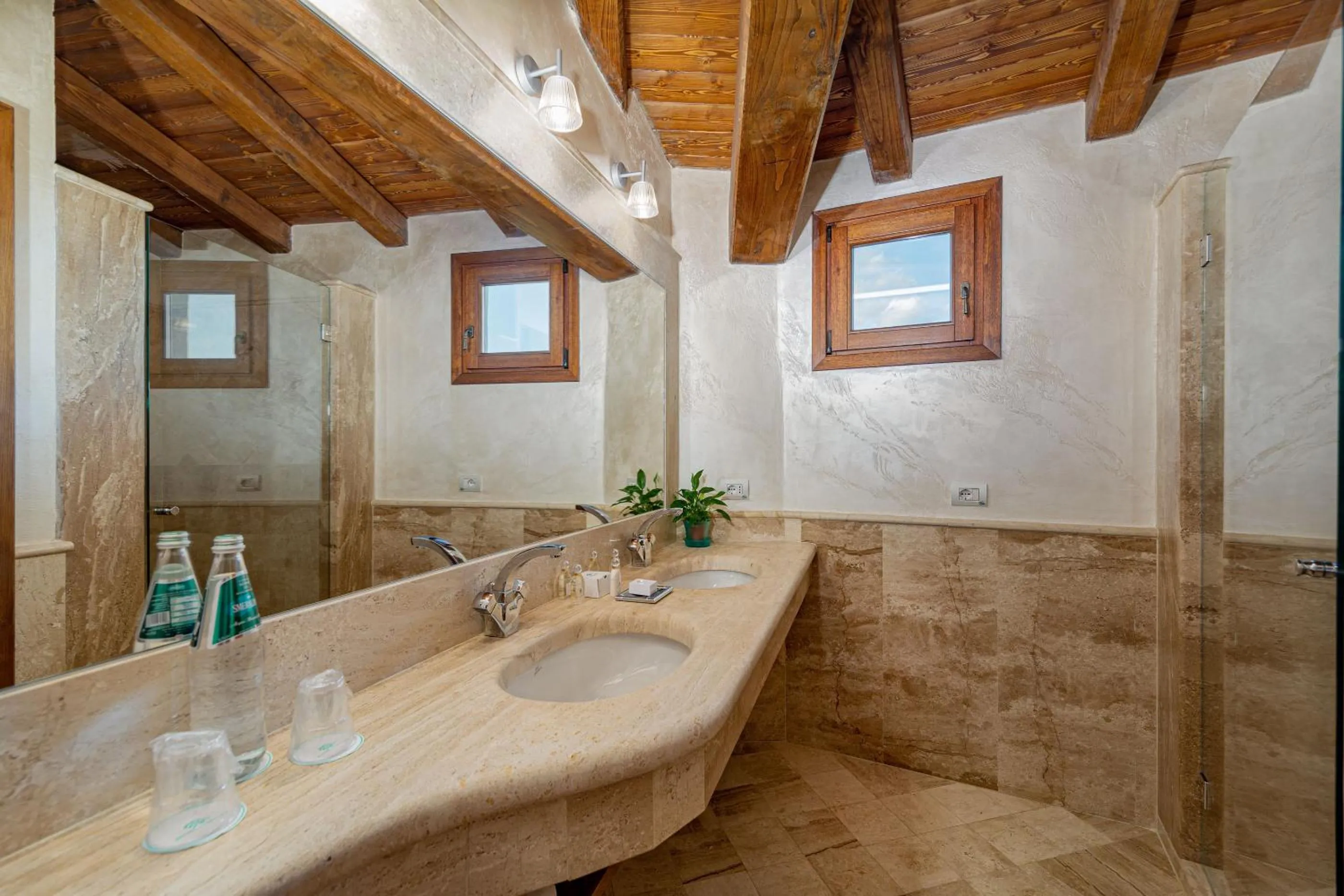 Superior Double Room with Sea View in Hotel Sporting