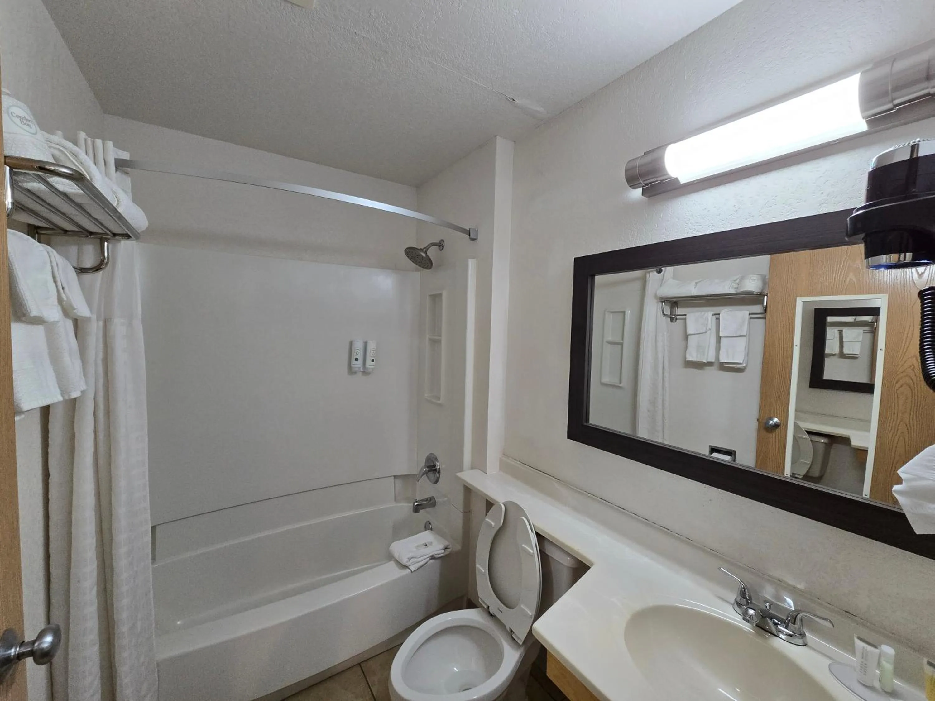 One Room Executive King Suite with Wet Bar - Non Smoking in Super 8 by Wyndham Johnstown