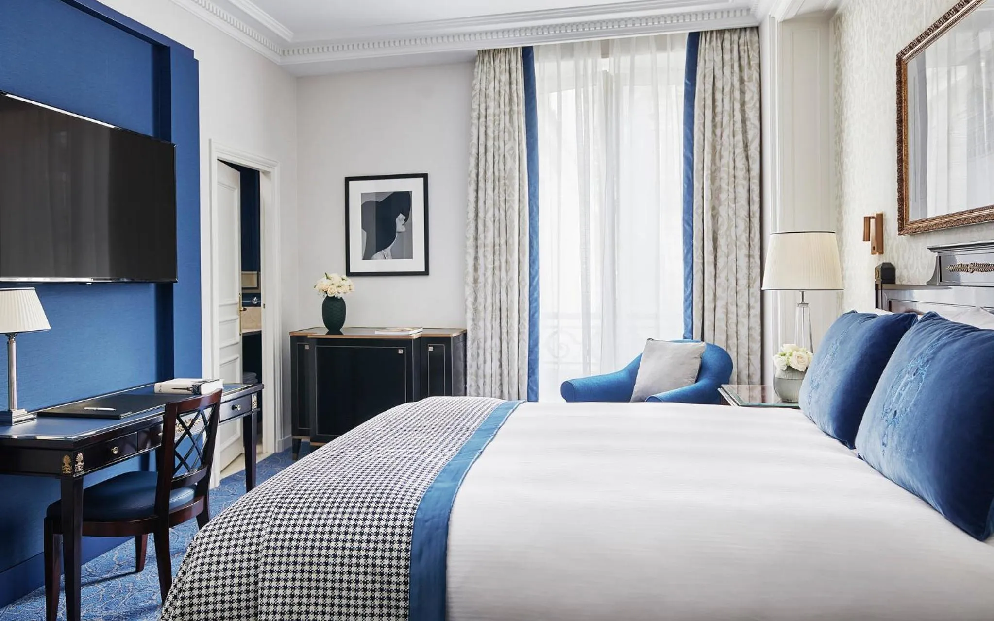 Cozy Room in InterContinental Paris Le Grand by IHG