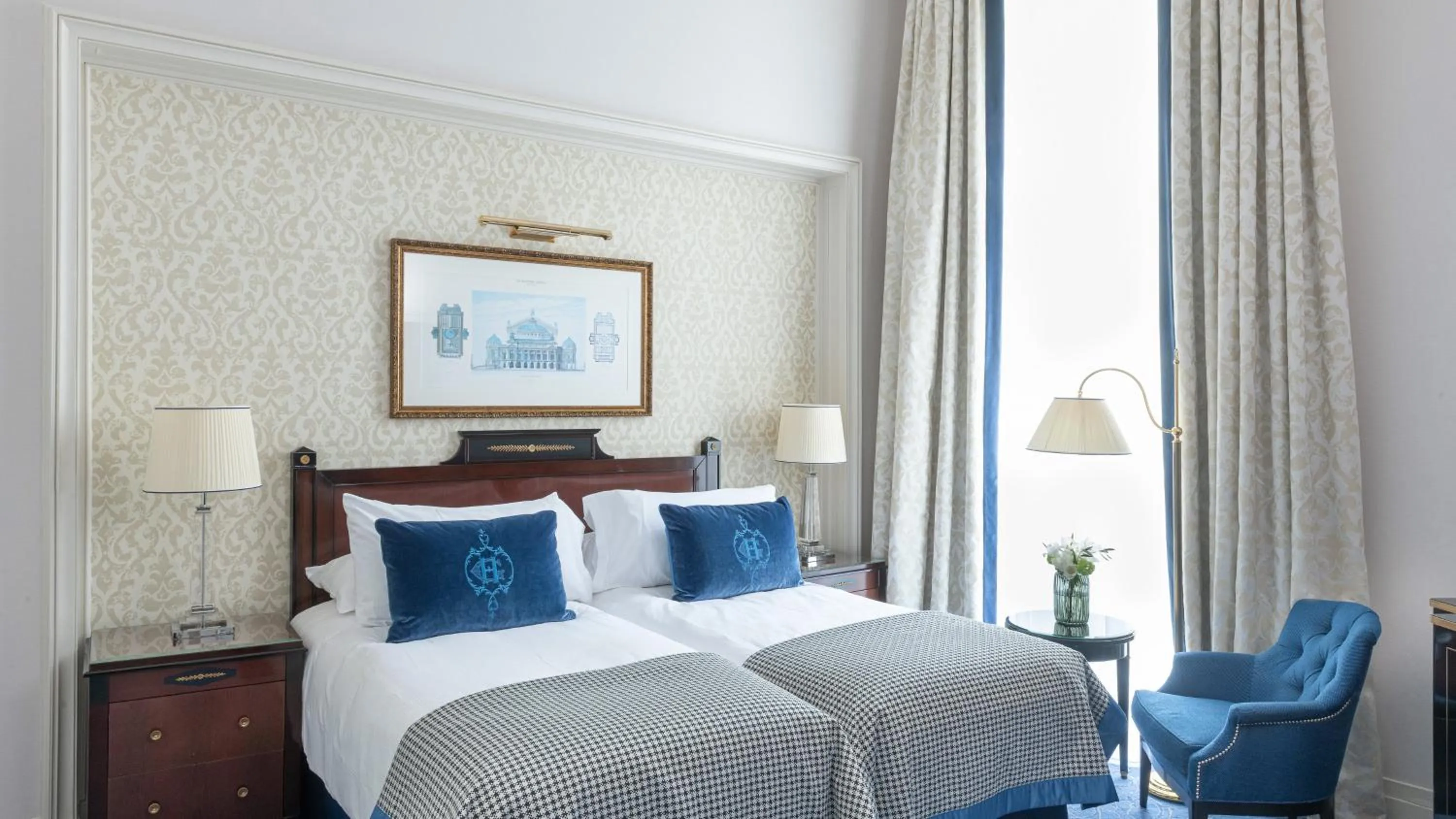 Premium Twin Room with Club Lounge Access in InterContinental Paris Le Grand by IHG