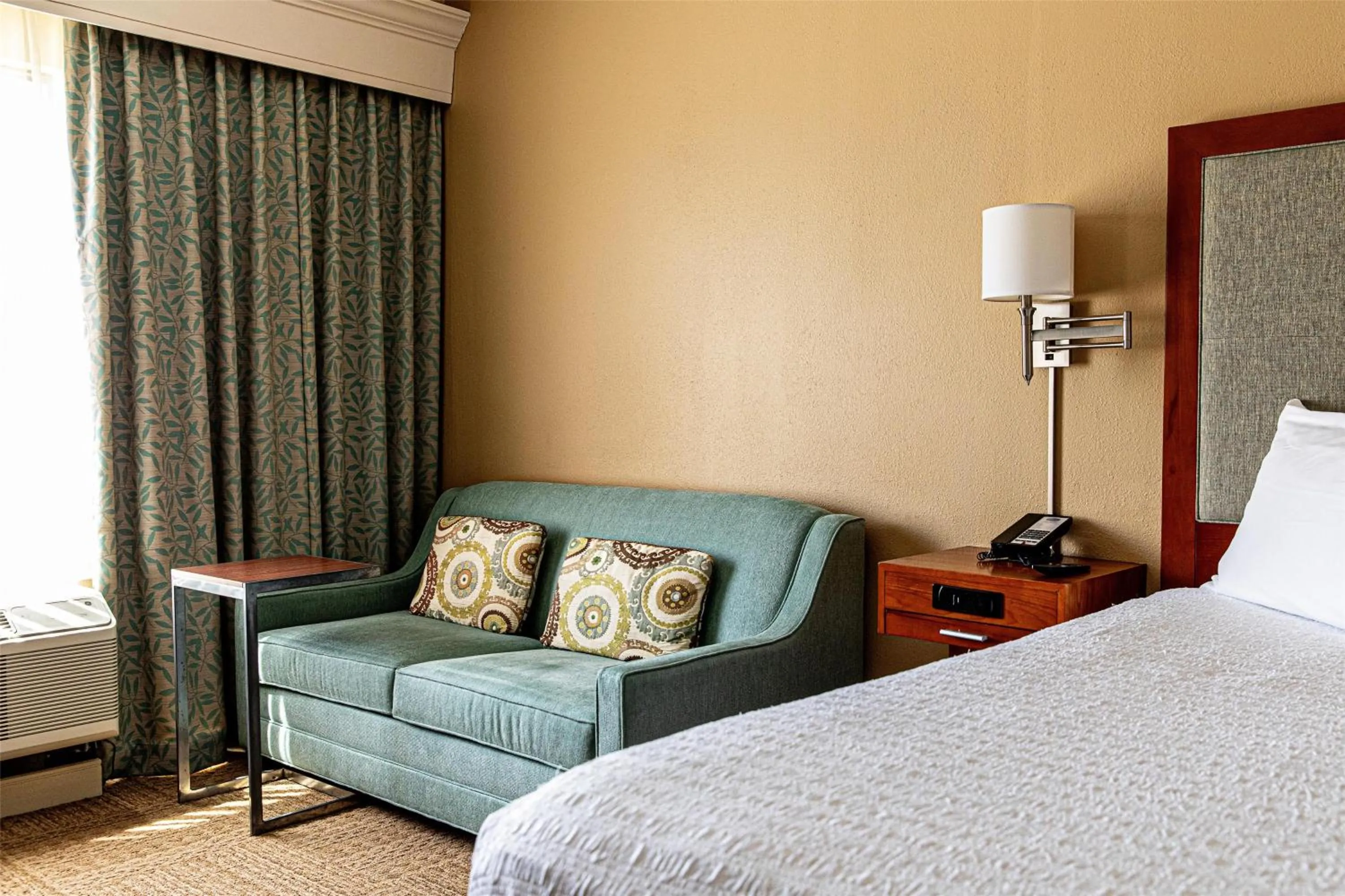 King Room with Sofa Bed and Study - Non-Smoking in Hampton Inn Charleston-Daniel Island