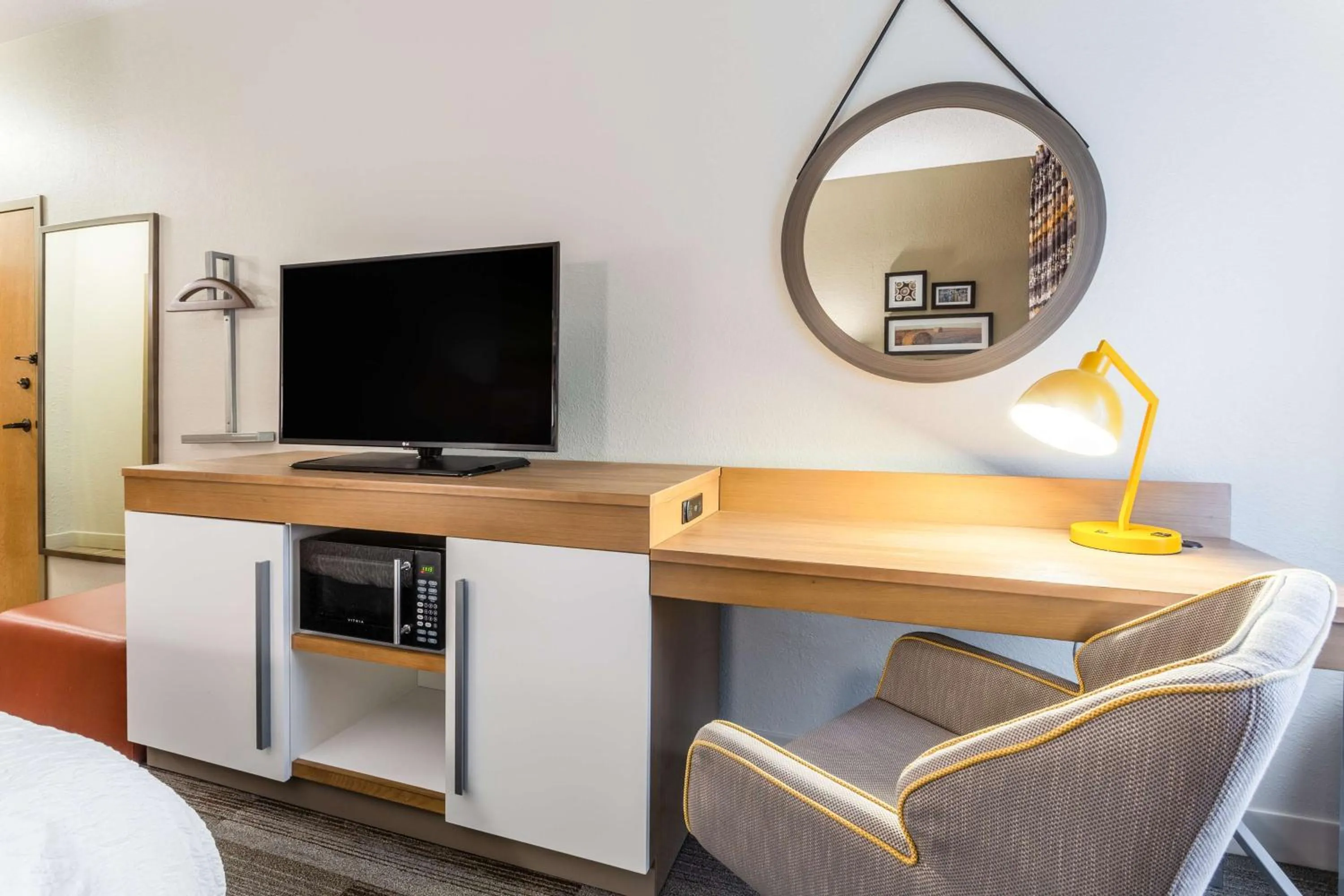 Room with Two Queen Beds - Non-Smoking in Hampton Inn Cedar Rapids