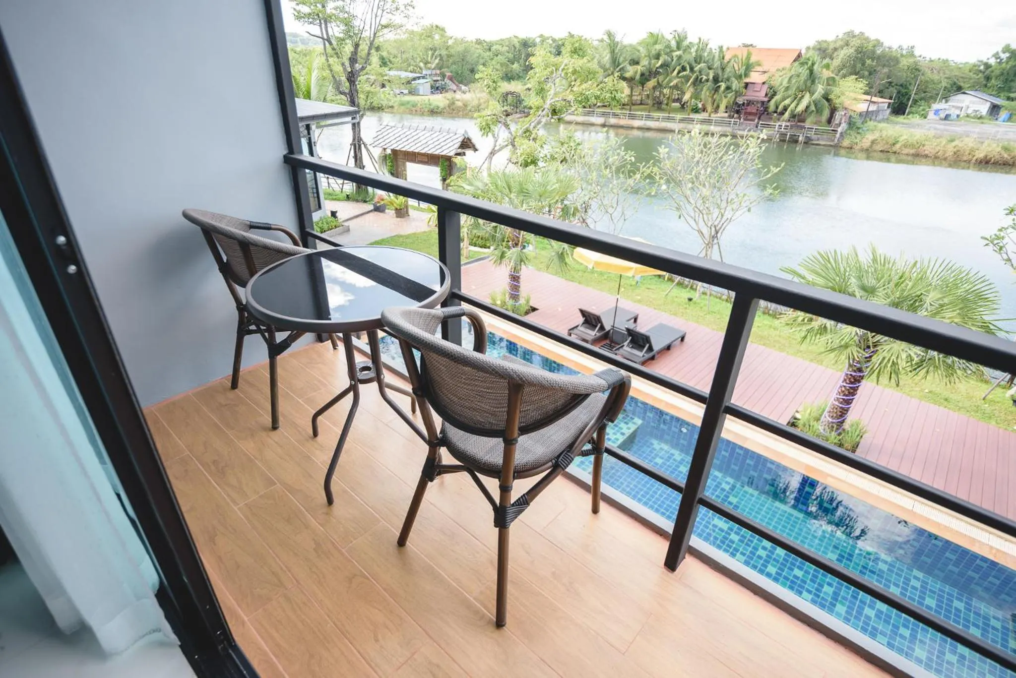 Deluxe Double or Twin Room with River View in Phuengluang Riverside Hotel Chanthaburi