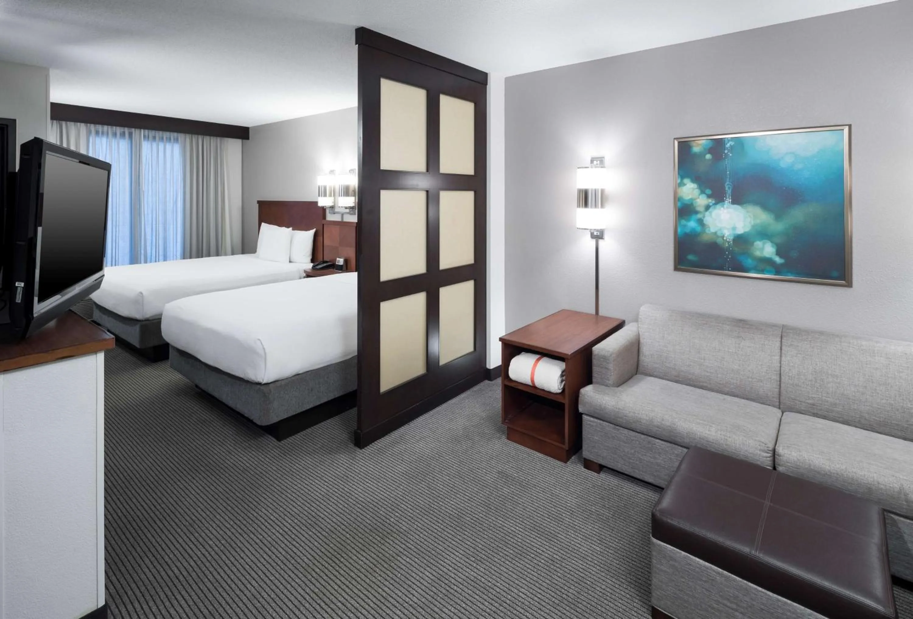 Queen Room with Two Queen Beds and Sofa Bed - High Floor in Hyatt Place Jacksonville Airport