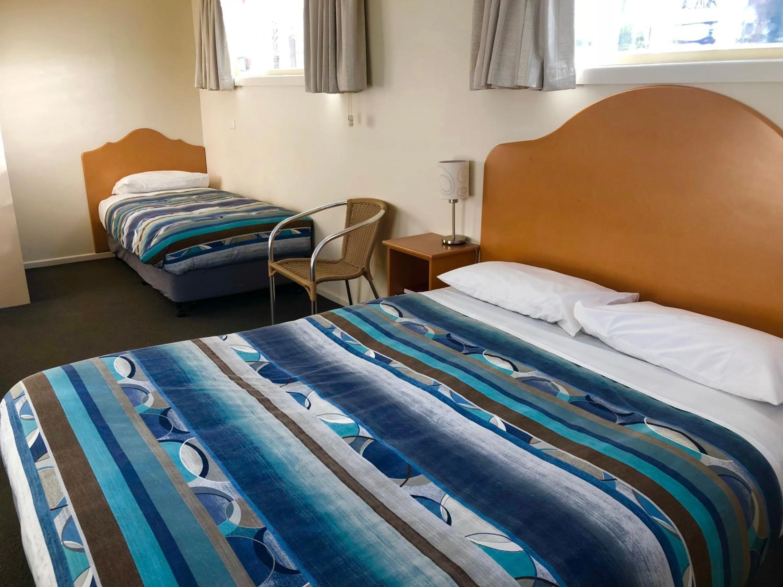 Two-Bedroom Apartment in Sheffield Motor Inn