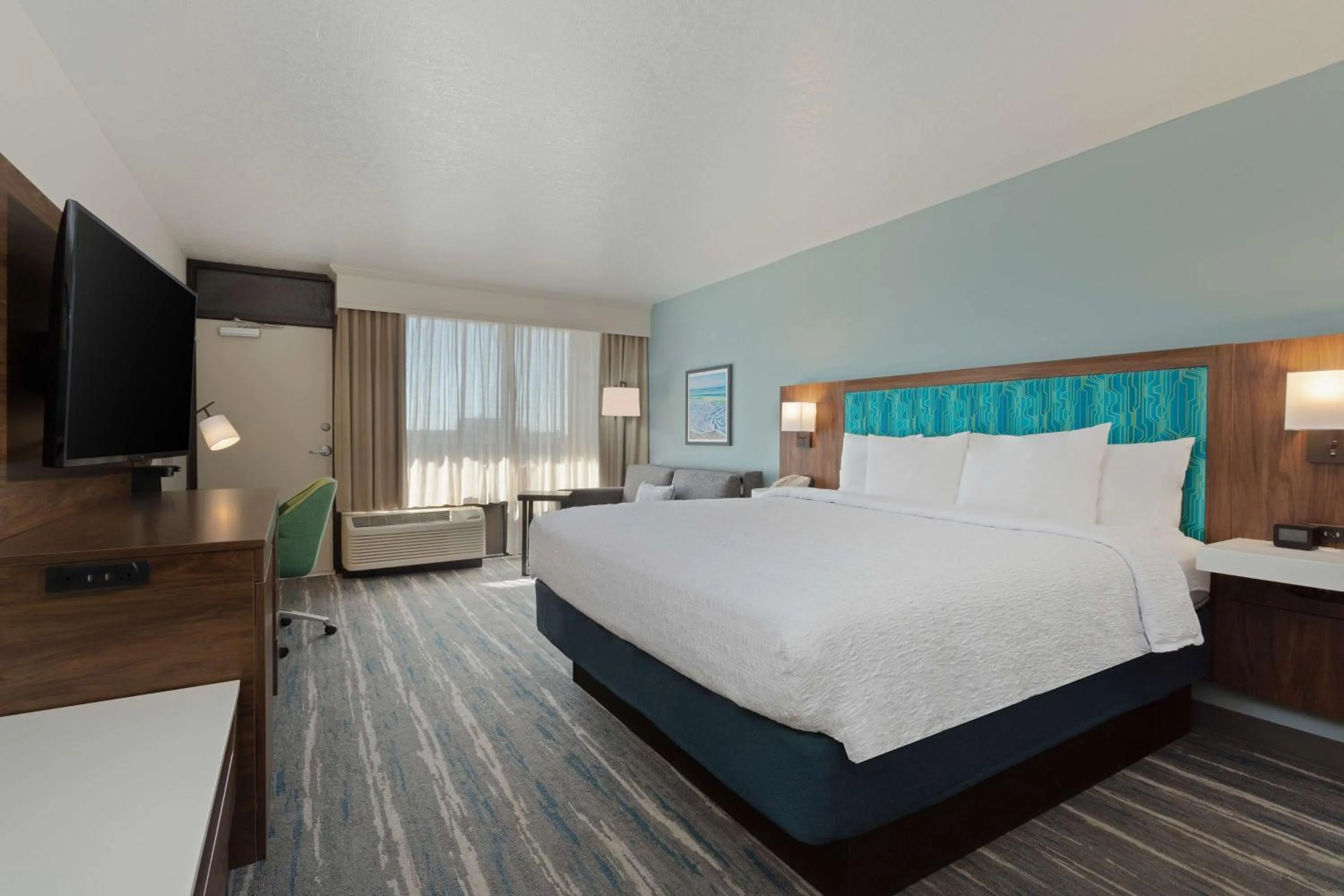 King Room with Sofa Bed - Non-Smoking in Hampton Inn Cocoa Beach