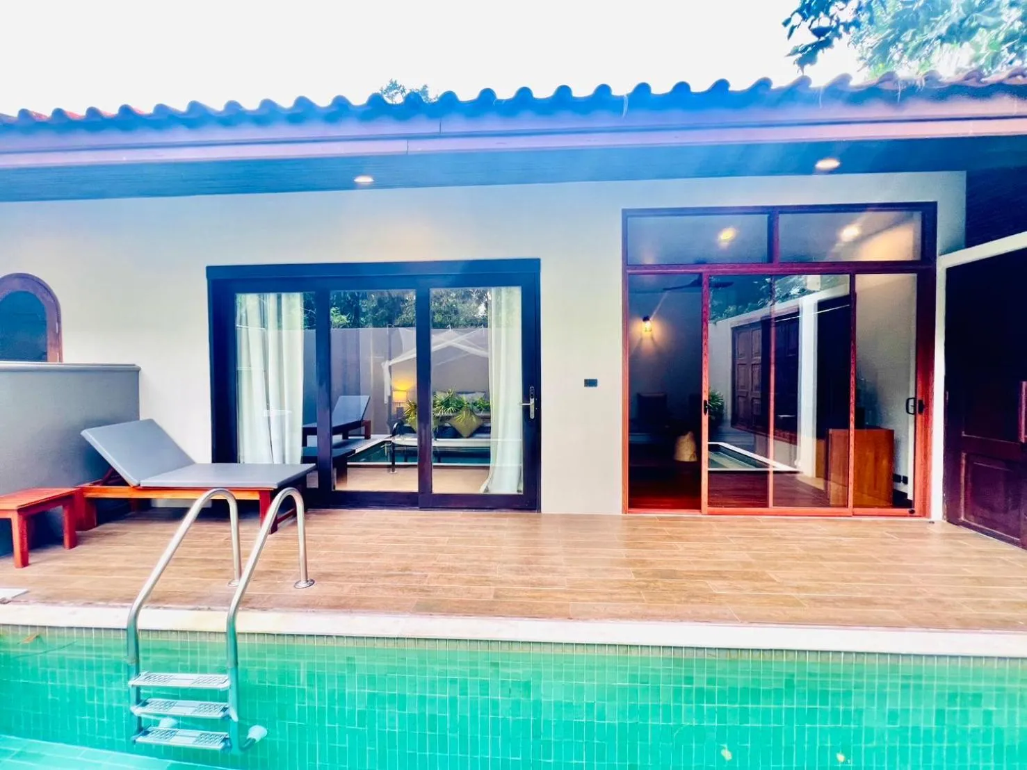 Tropical Villa with Private Pool in Saree Samui