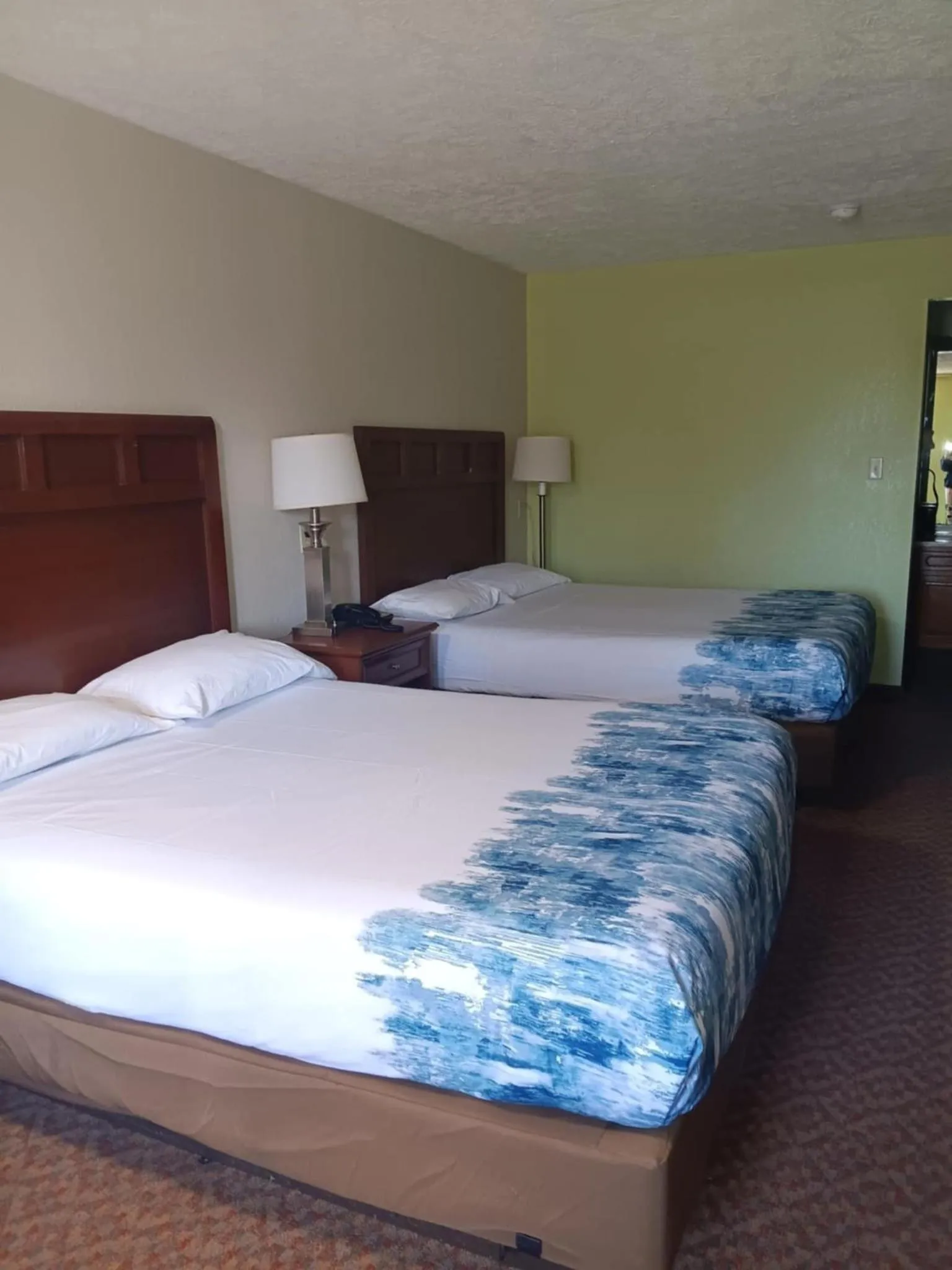 Double Room with Two Double Beds - Smoking in Americana Inn - Henderson